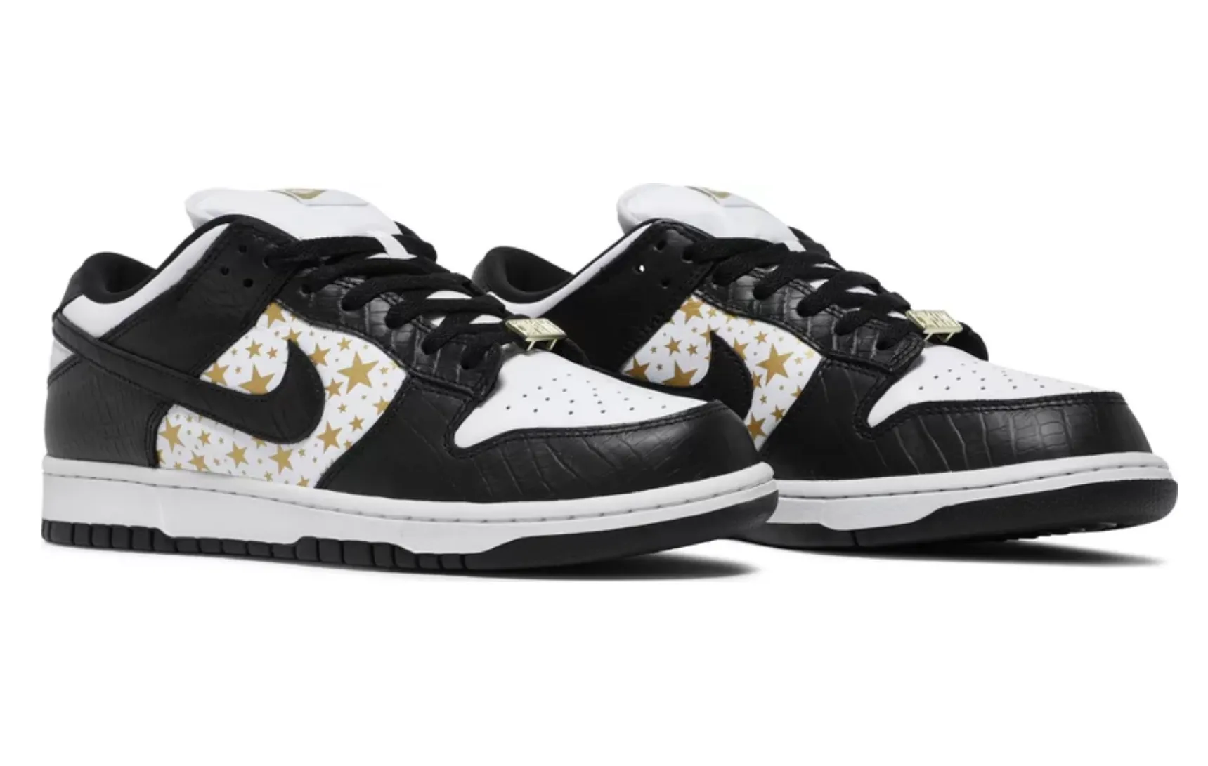 Supreme x Dunk Low OG SB QS 'Black' - NeoLux