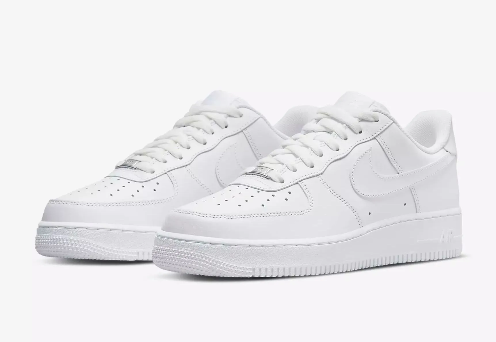 NIKE AIR FORCE 1 '07 - NeoLux