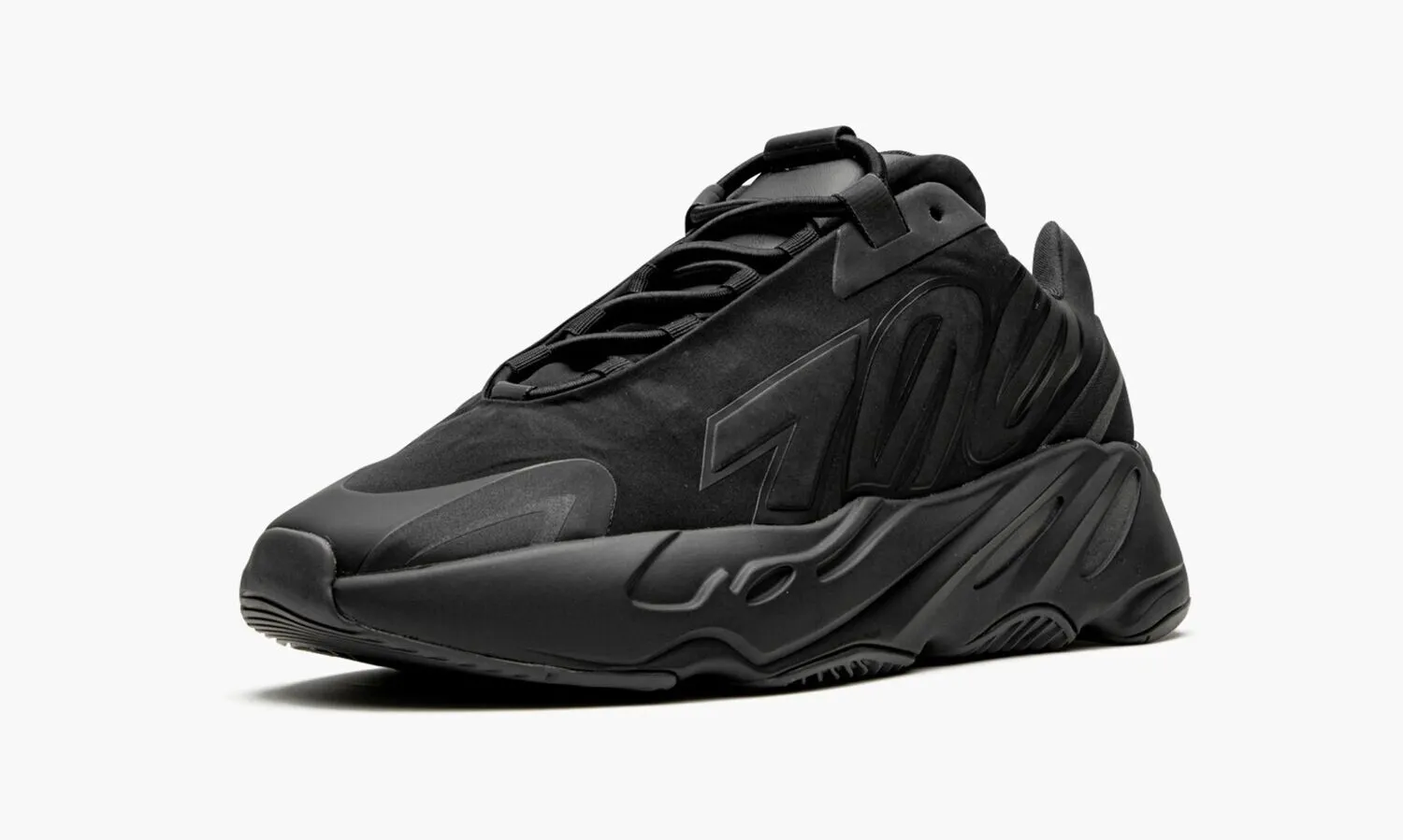 YEEZY BOOST 700 MNVN Triple Black - NeoLux