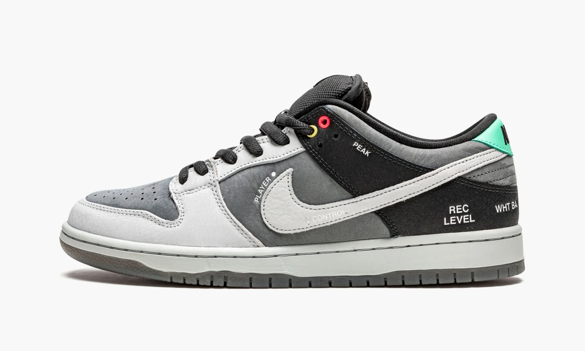 NIKE SB DUNK LOW PRO ISO VX1000 - NeoLux