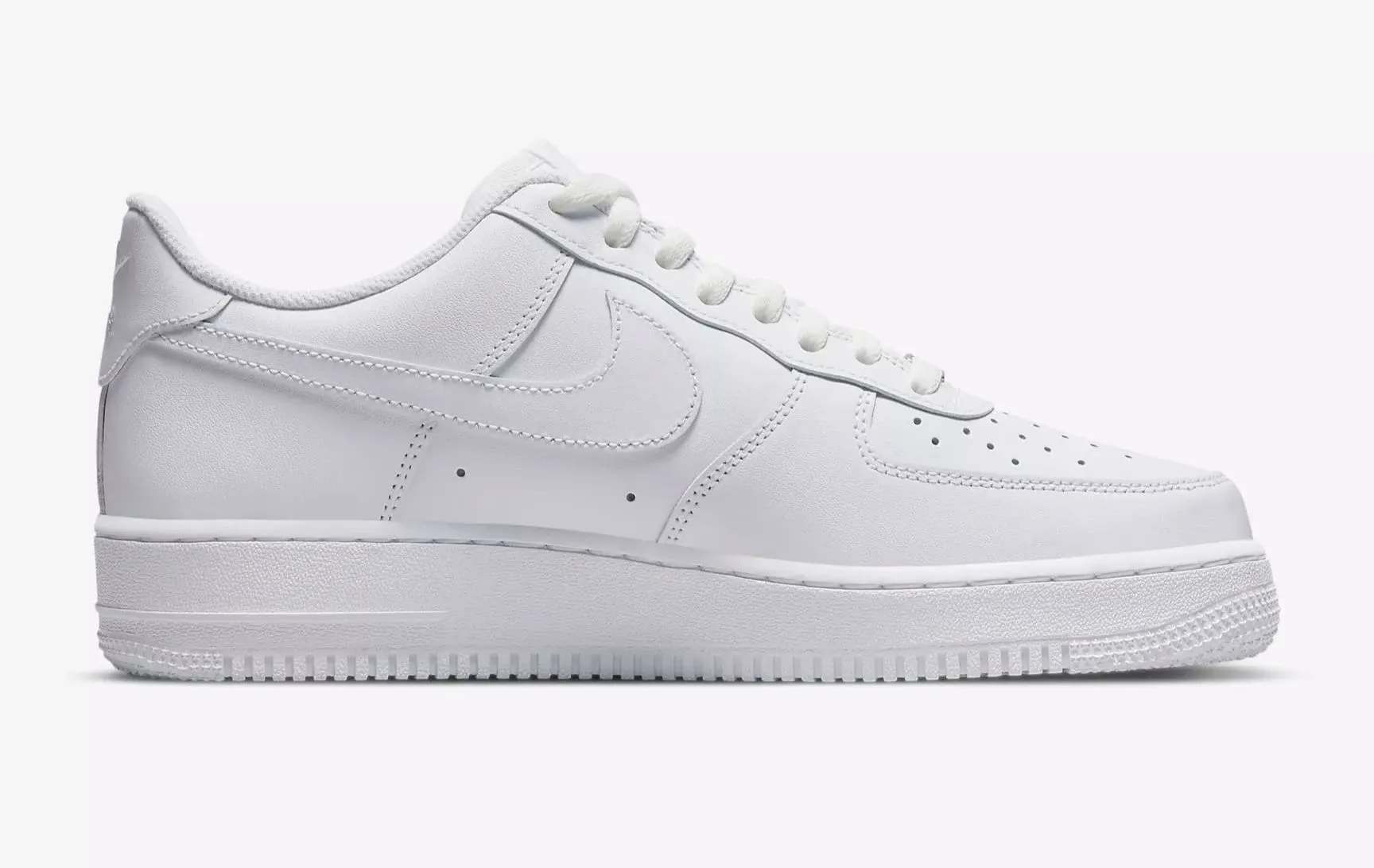 NIKE AIR FORCE 1 '07 - NeoLux