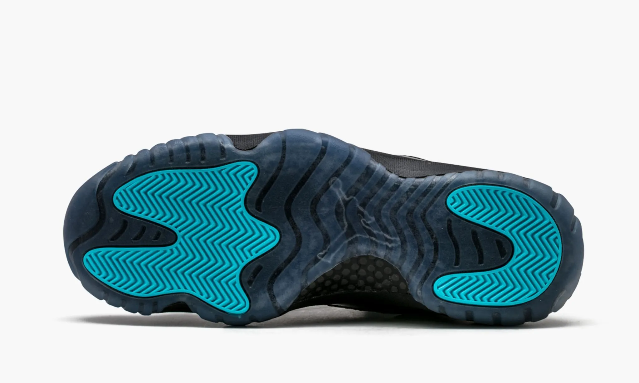 JORDAN 11 RETRO Gamma Blue - NeoLux