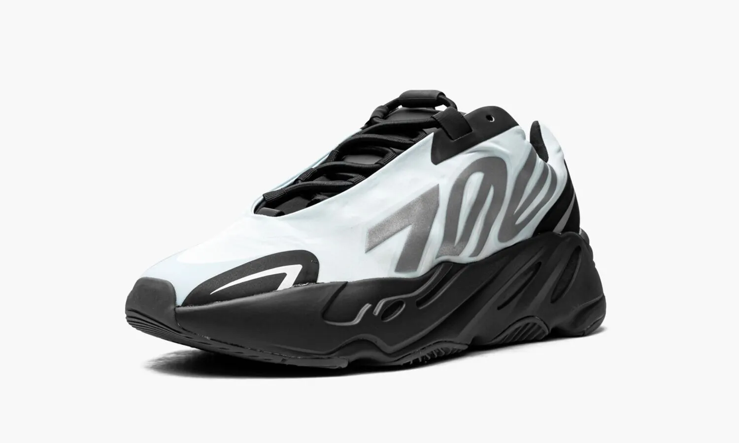 YEEZY BOOST 700 BLUE TINT - NeoLux