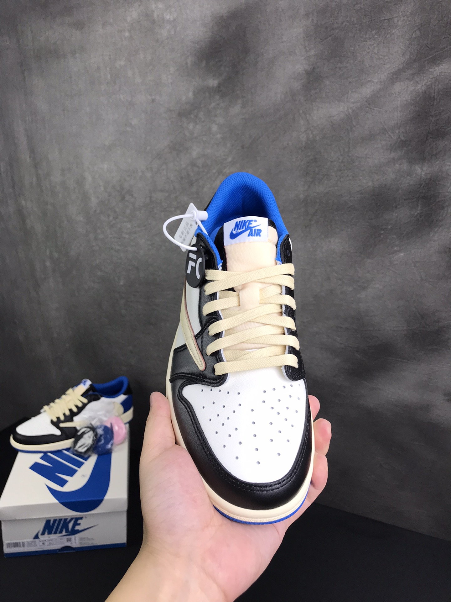 Jordan 1 Low Fragment x Travis Scott - NeoLux