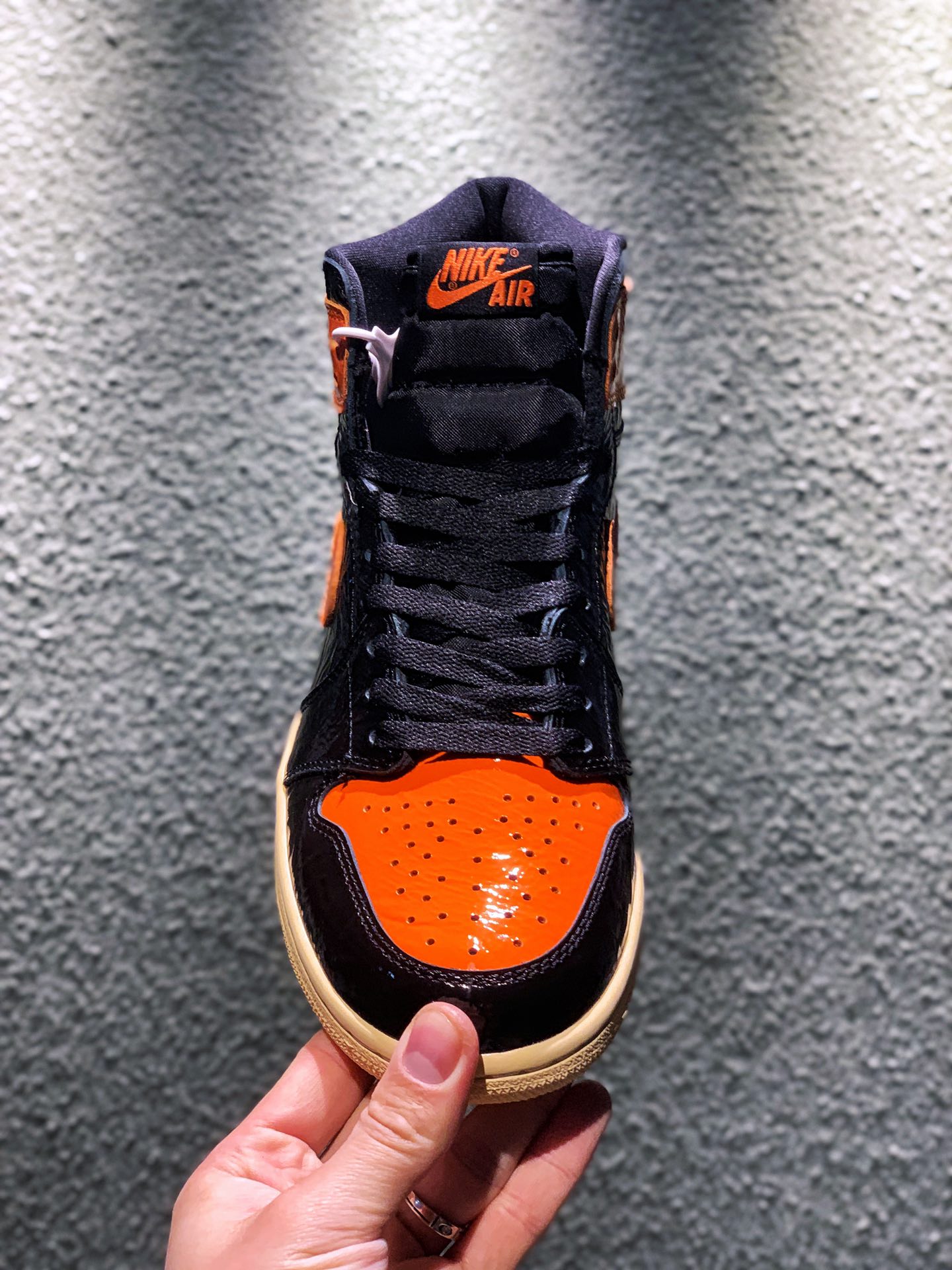 JORDAN 1 RETRO HIGH OG Shattered Backboard 3.0 - NeoLux