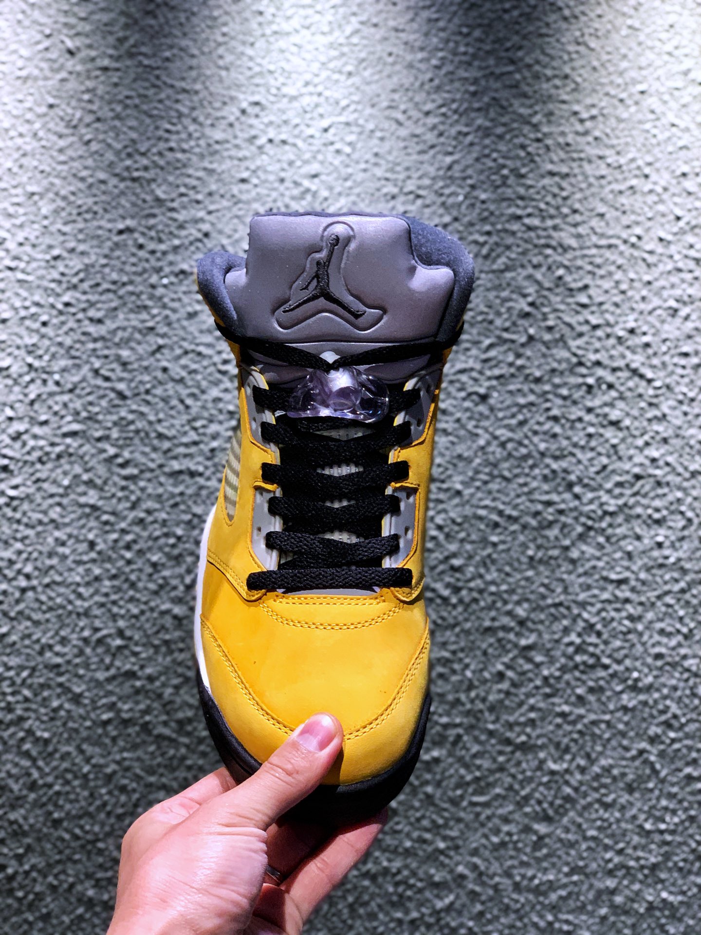 JORDAN 5 RETRO SE Michigan - NeoLux