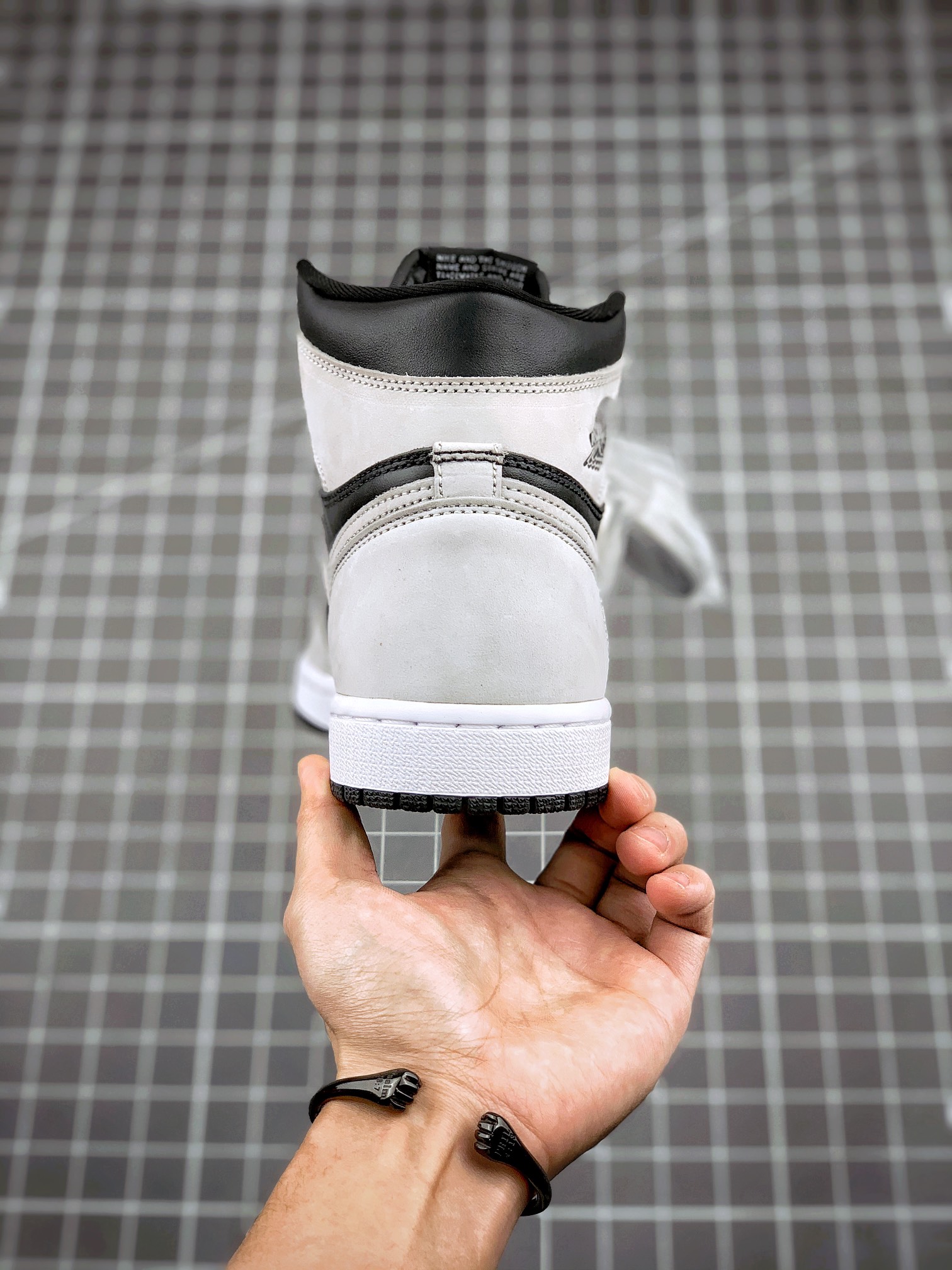 JORDAN 1 HIGH OG Shadow 2.0 - NeoLux