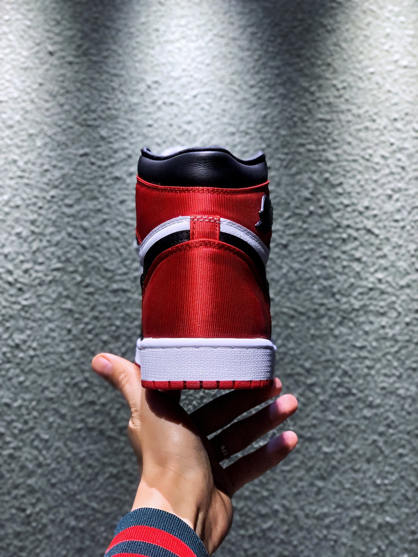 Air Jordan 1 High OG Satin