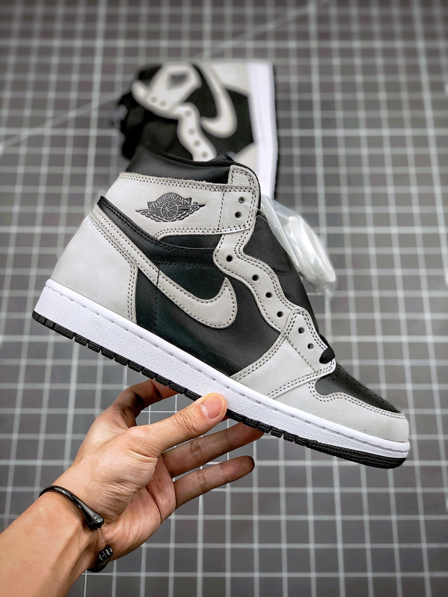 JORDAN 1 HIGH OG Shadow 2.0 - NeoLux