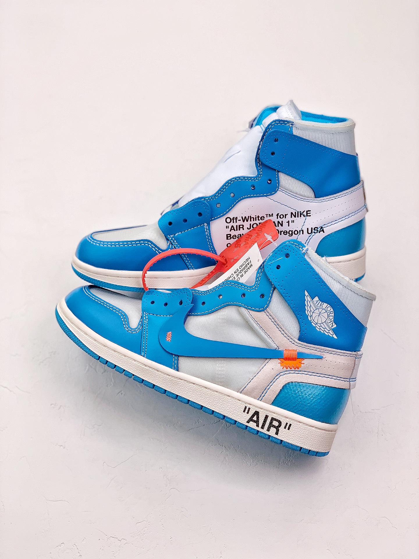 JORDAN 1 RETRO HIGH Off White UNC - NeoLux