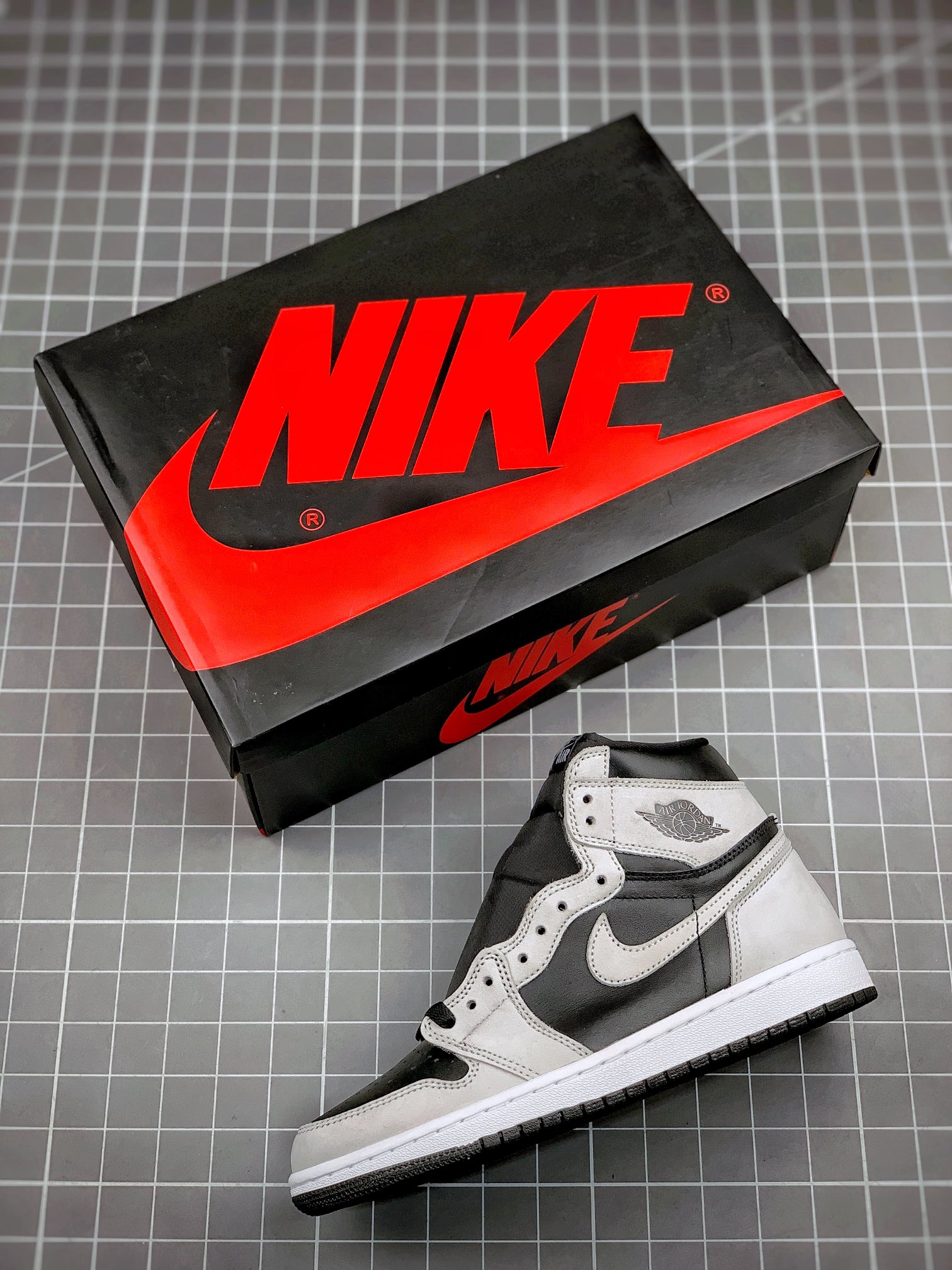 JORDAN 1 HIGH OG Shadow 2.0 - NeoLux