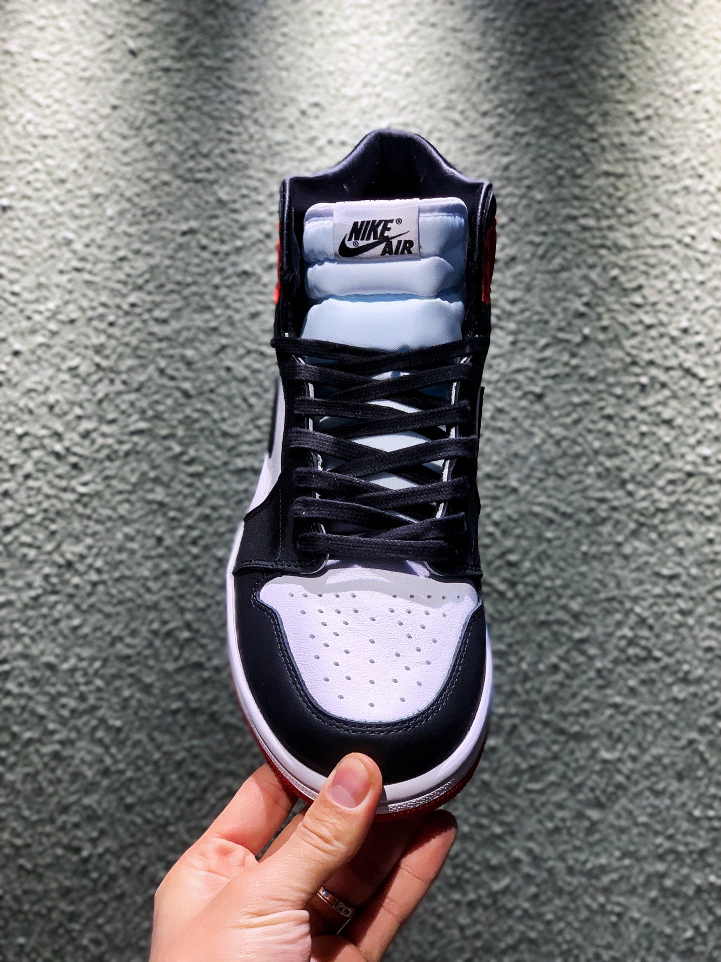 Air Jordan 1 High OG Satin