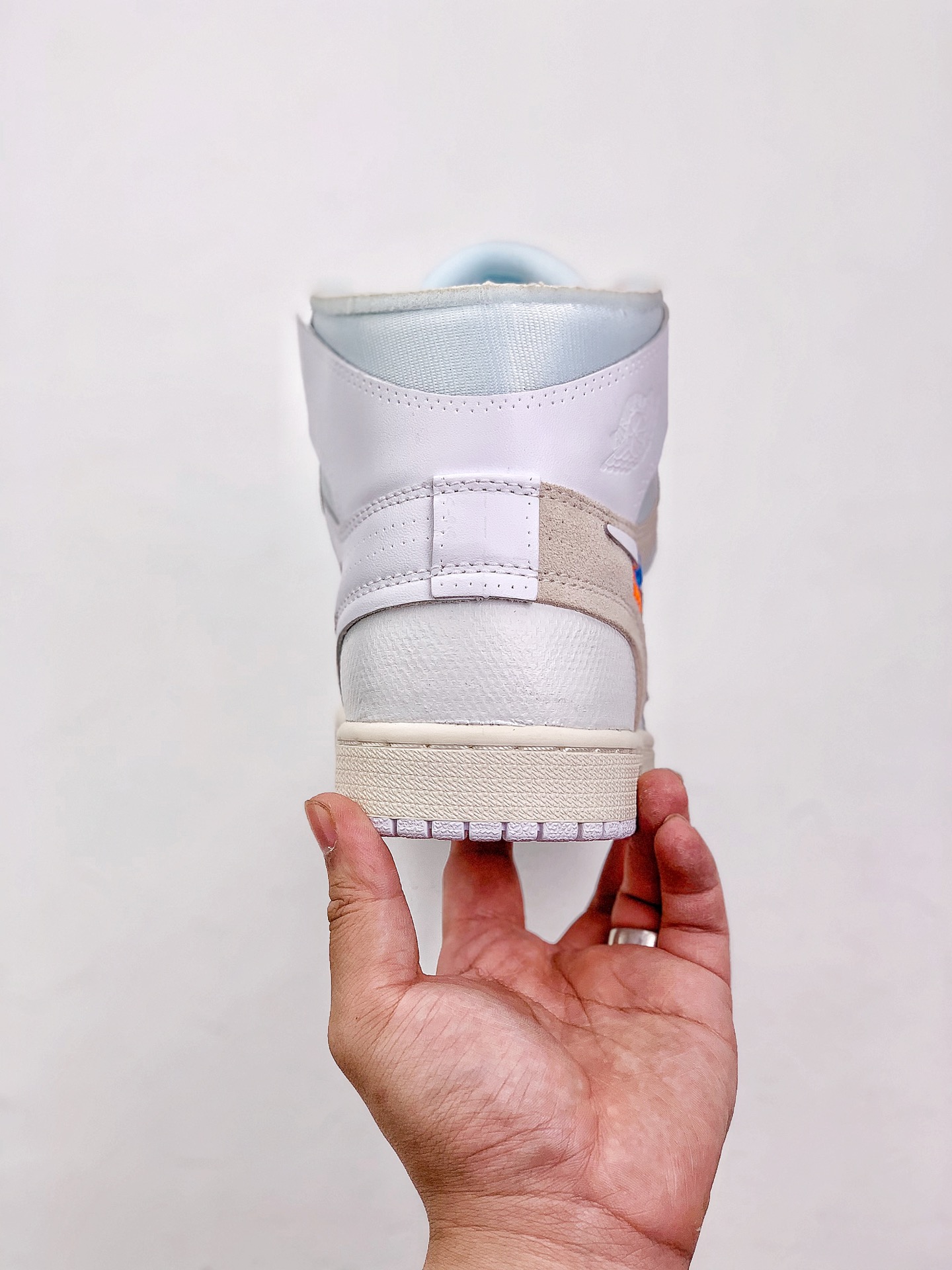 JORDAN 1 X OFF WHITE Euro Release - NeoLux