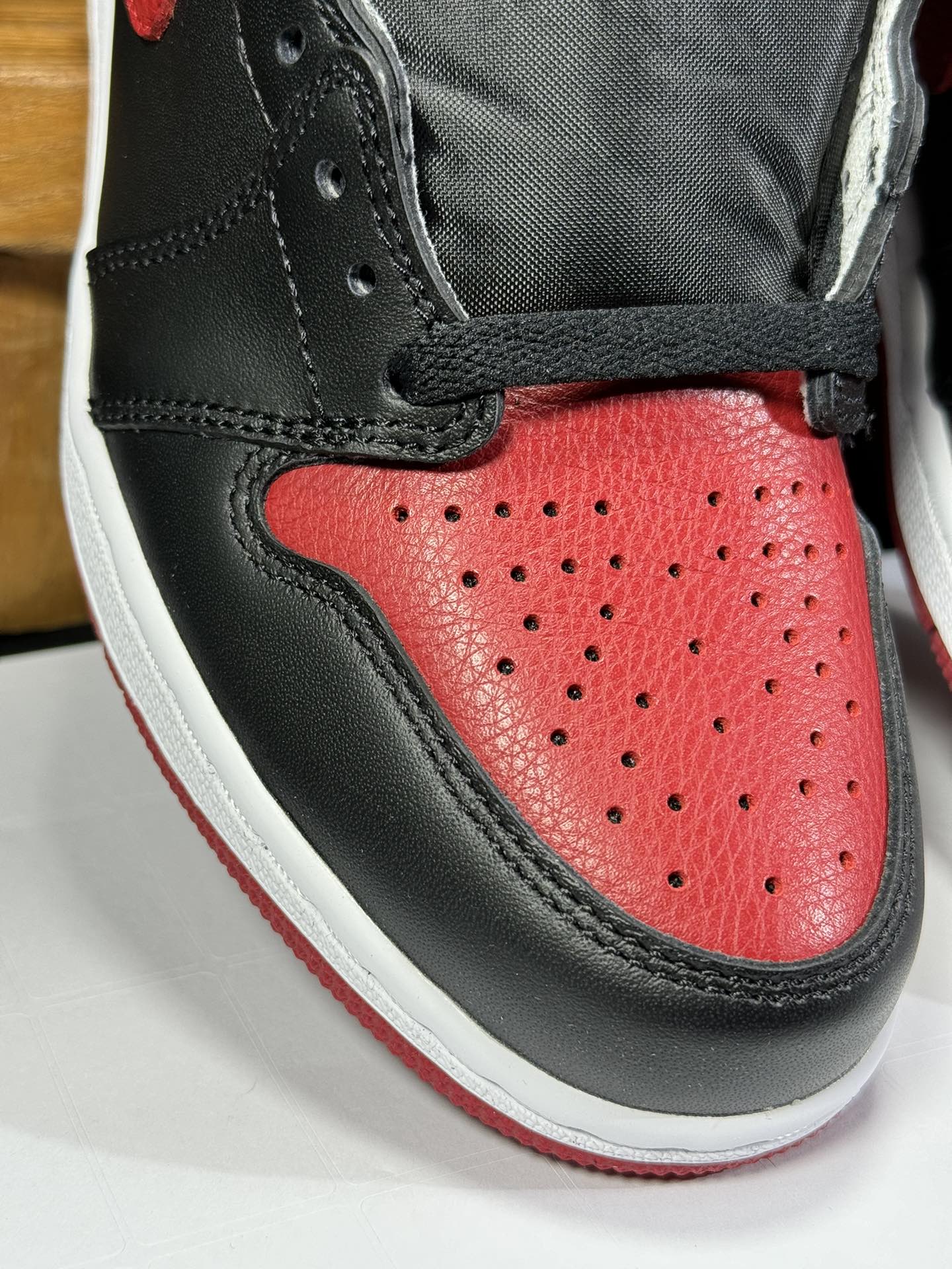 JORDAN 1 RETRO HIGH OG Banned - NeoLux