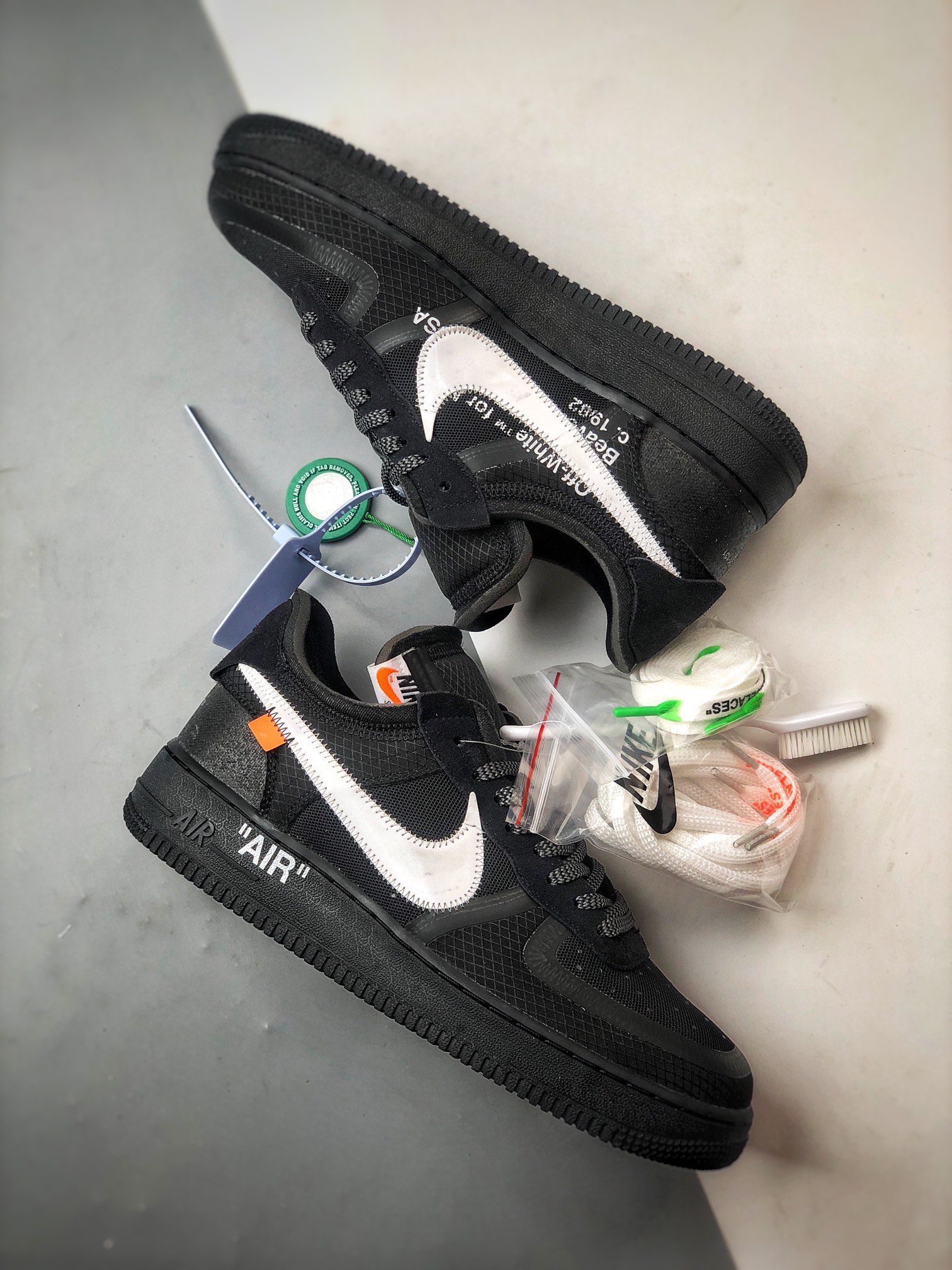 Off-White x Air Force 1 Low