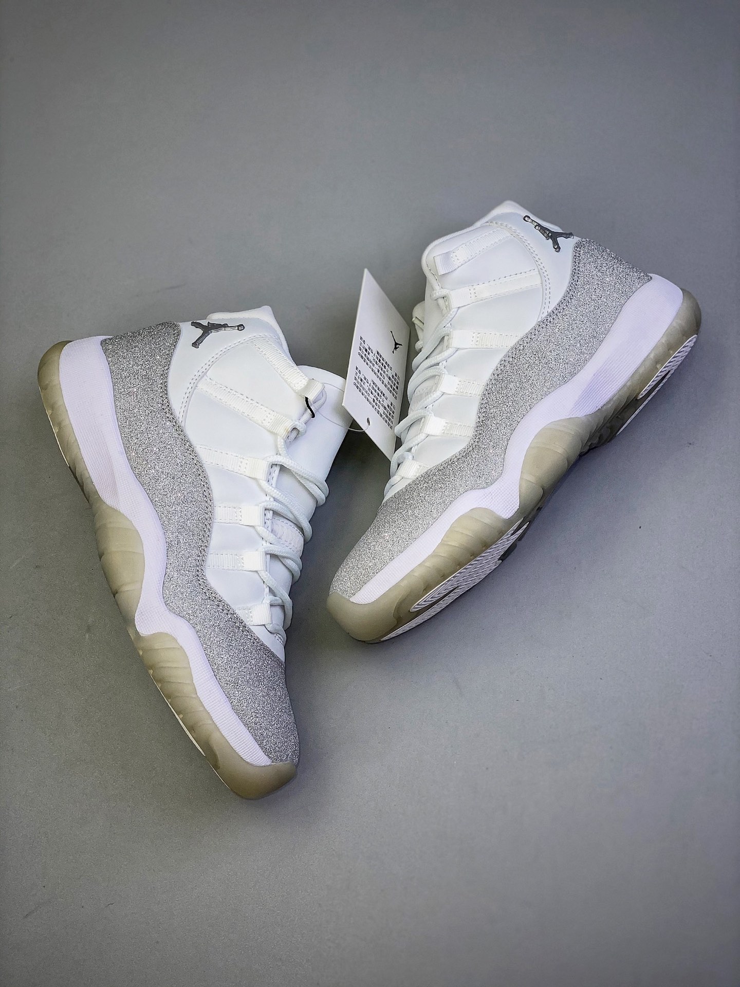 Air Jordan 11 WMNS “Metallic Silver” – AJ11 “Star Dust” - NeoLux