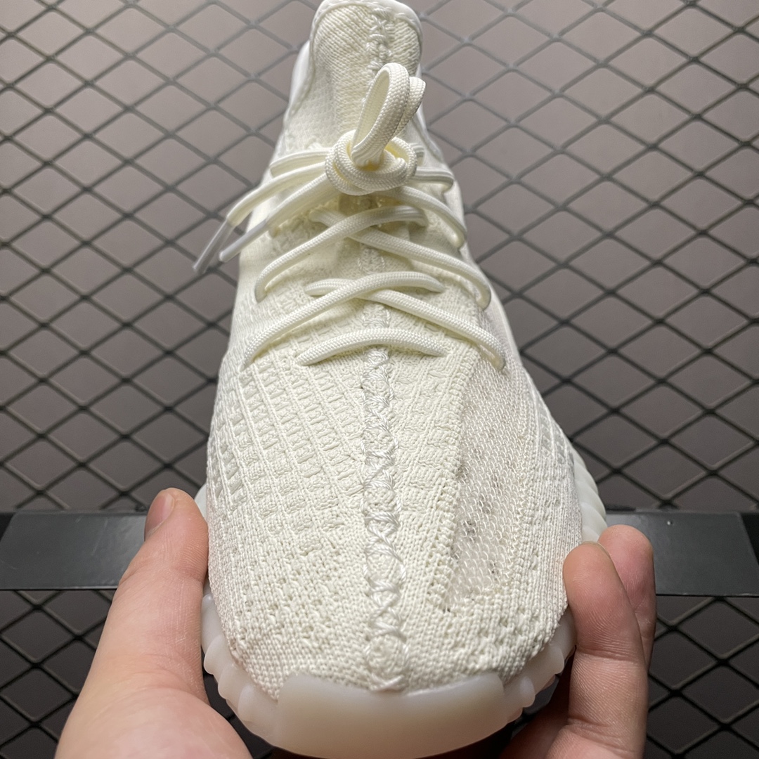 YEEZY BOOST 350 V2 Cream White/Triple White - NeoLux
