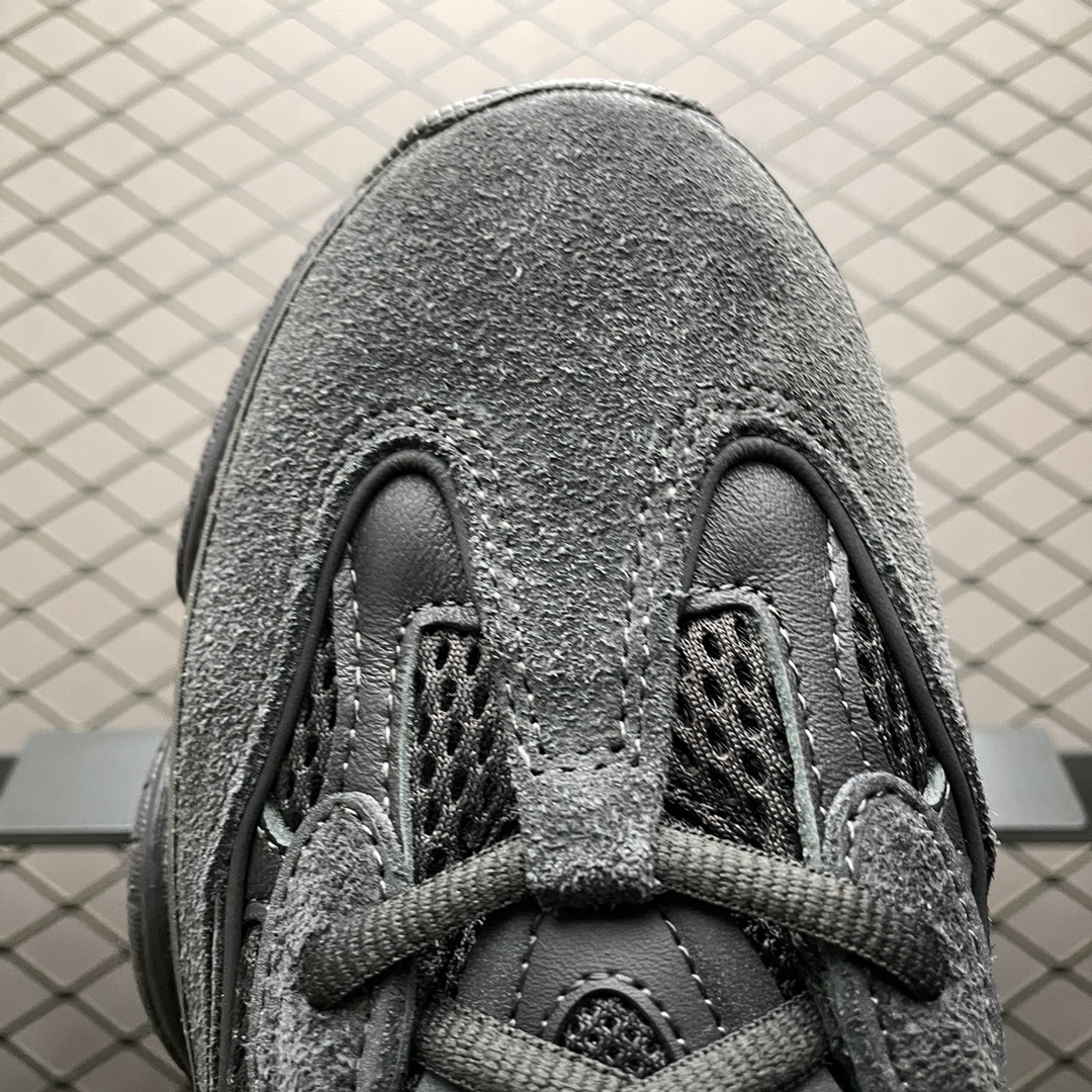 YEEZY 500 Utility Black 2023 - NeoLux