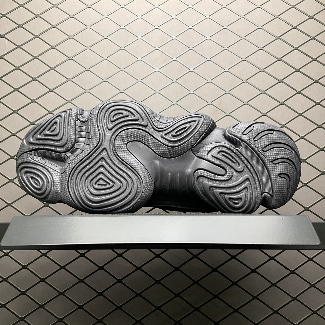 YEEZY 500 Utility Black 2023 - NeoLux