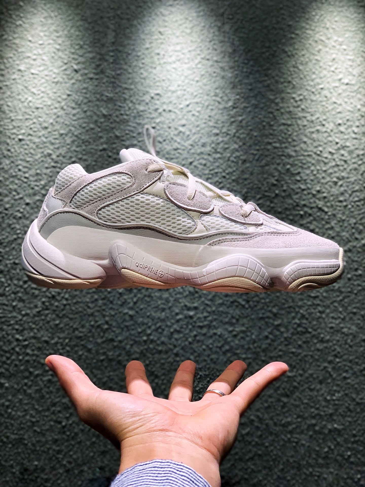 YEEZY 500 Bone White - NeoLux