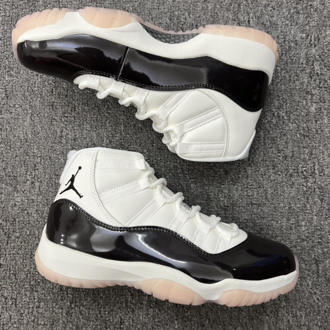 Air Jordan 11 Retro