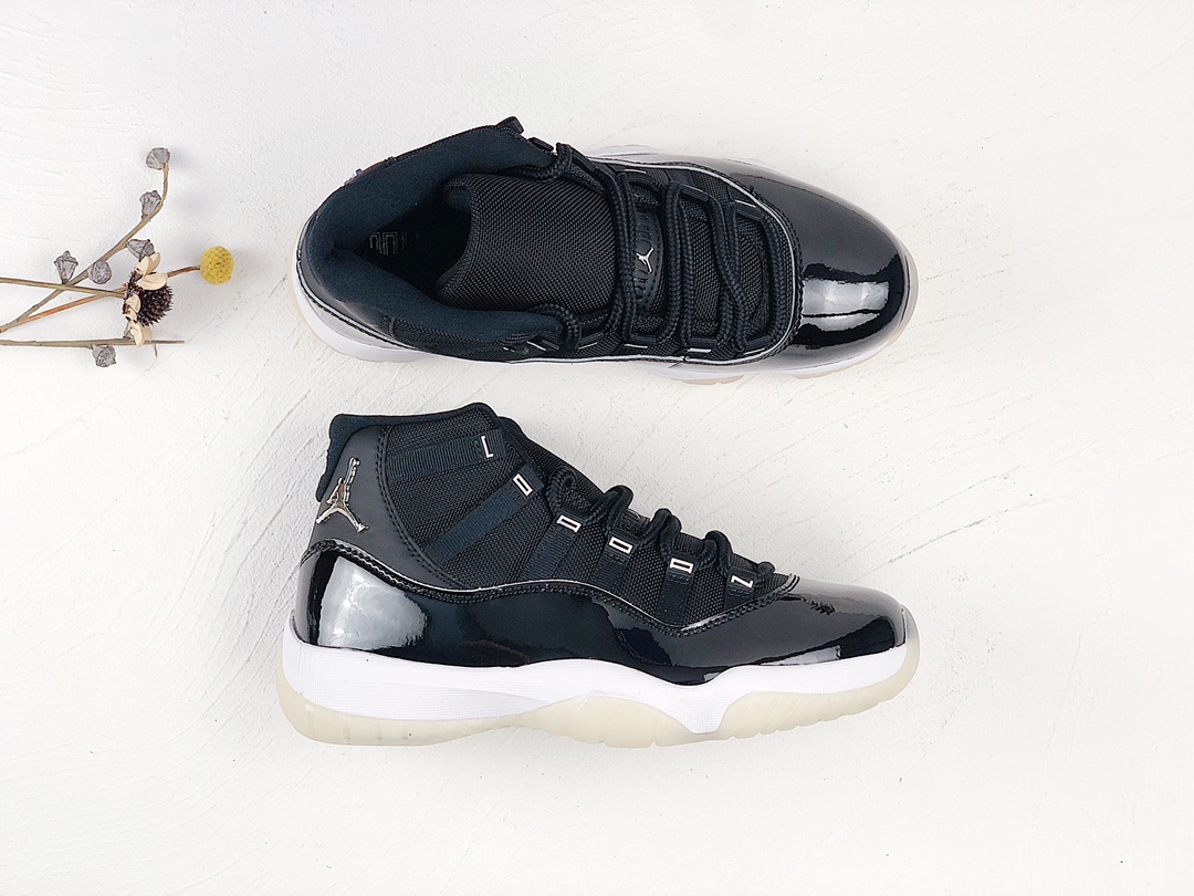 Air Jordan 11 Retro 