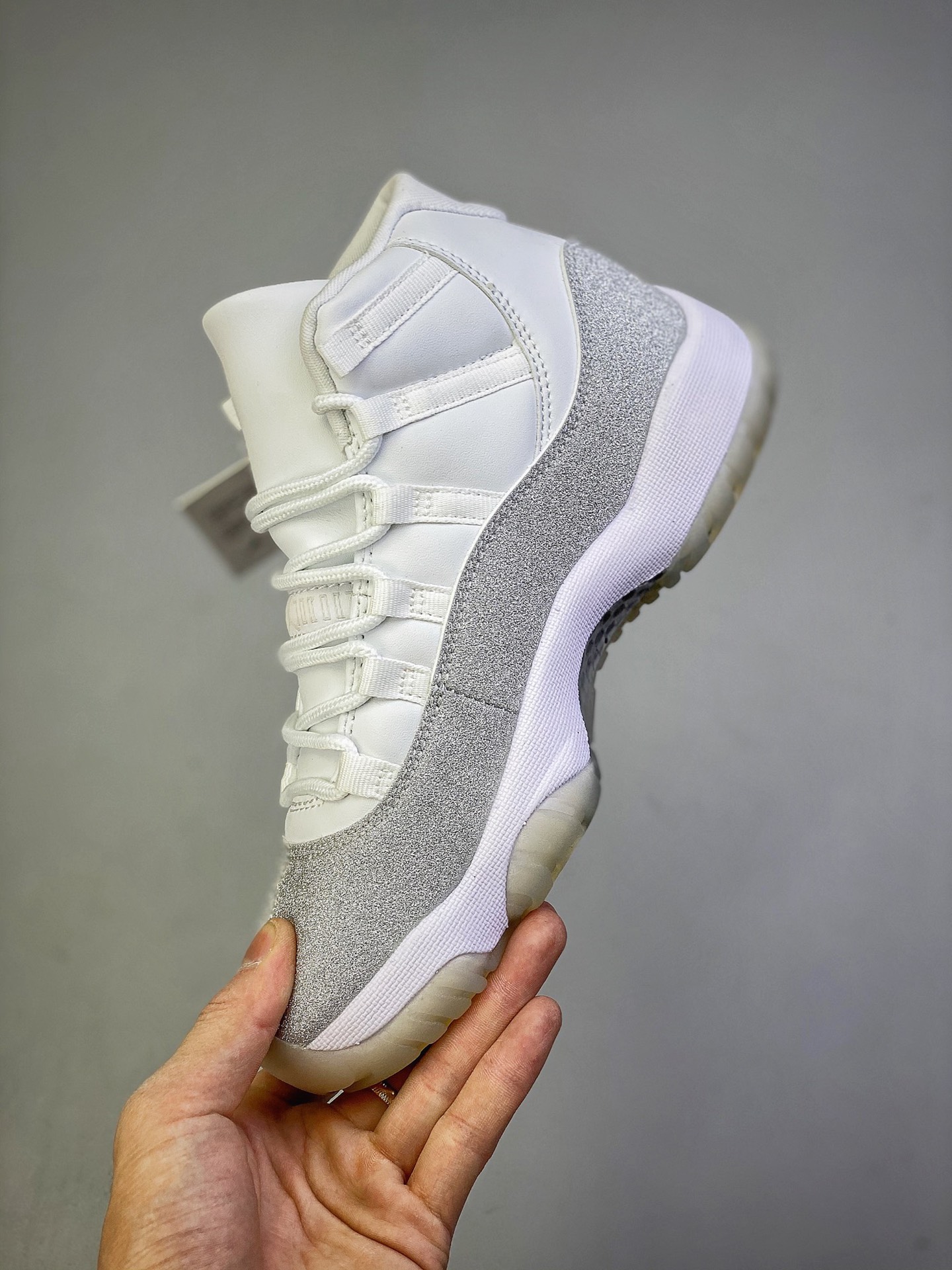 Air Jordan 11 WMNS “Metallic Silver” – AJ11 “Star Dust” - NeoLux