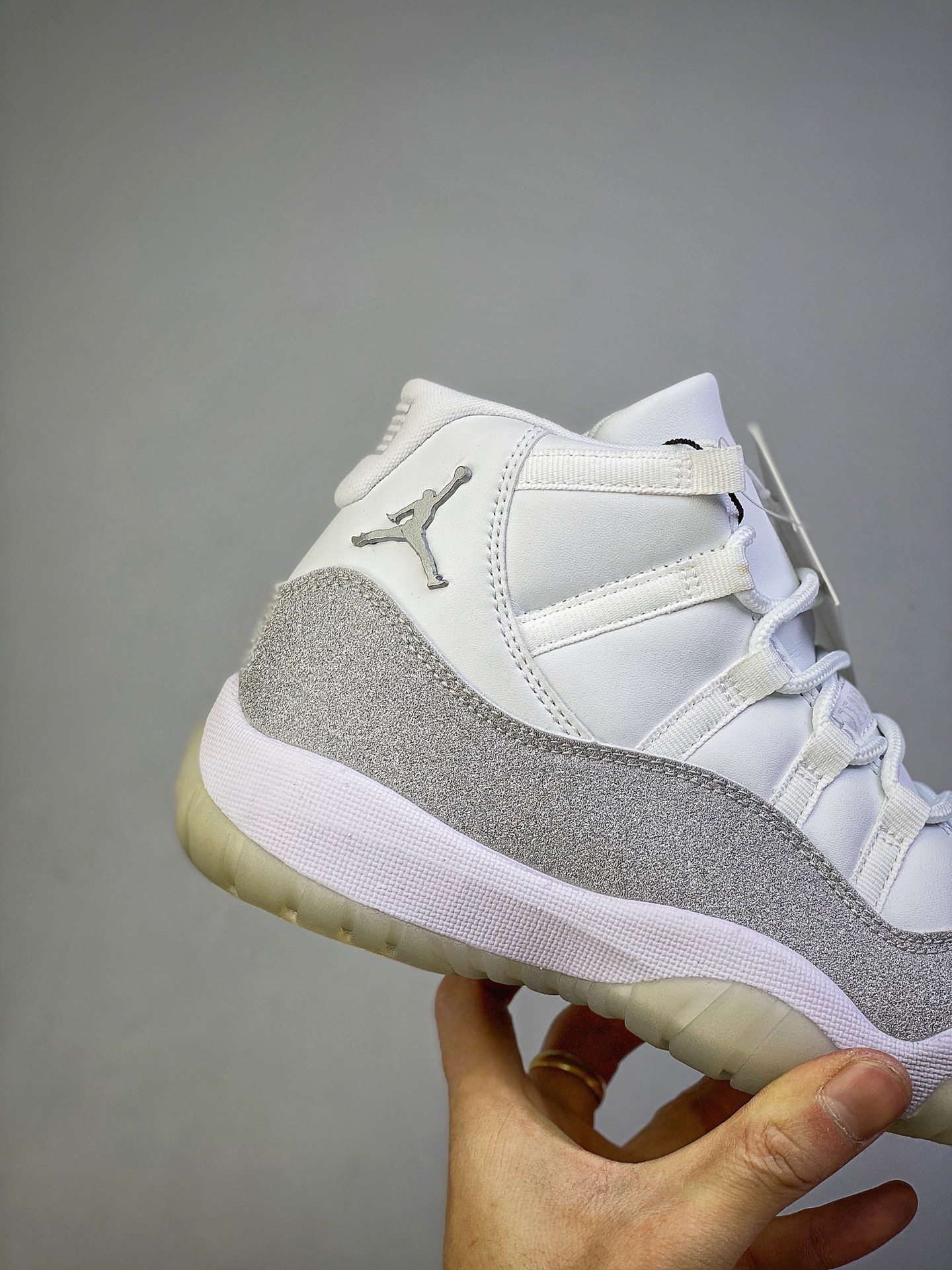 Air Jordan 11 WMNS “Metallic Silver” – AJ11 “Star Dust” - NeoLux