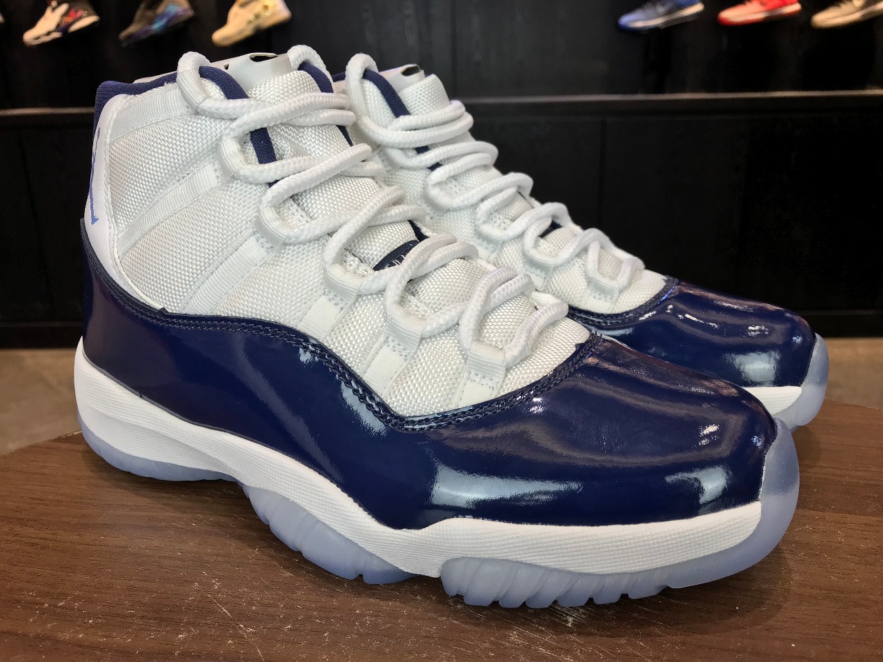 JORDAN 11 RETRO Navy Win Like 82 - NeoLux