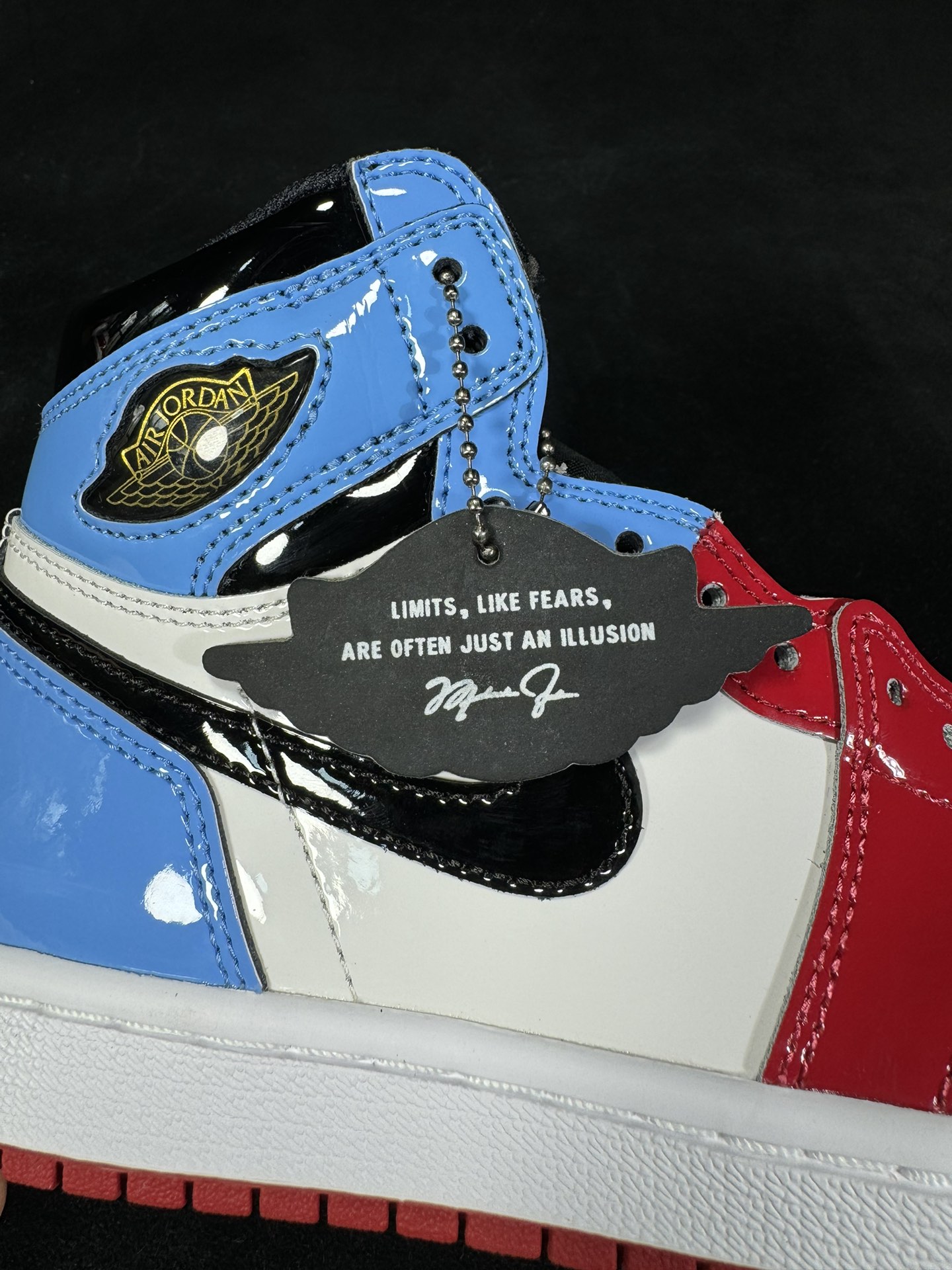 JORDAN 1 RETRO HIGH OG Fearless - NeoLux