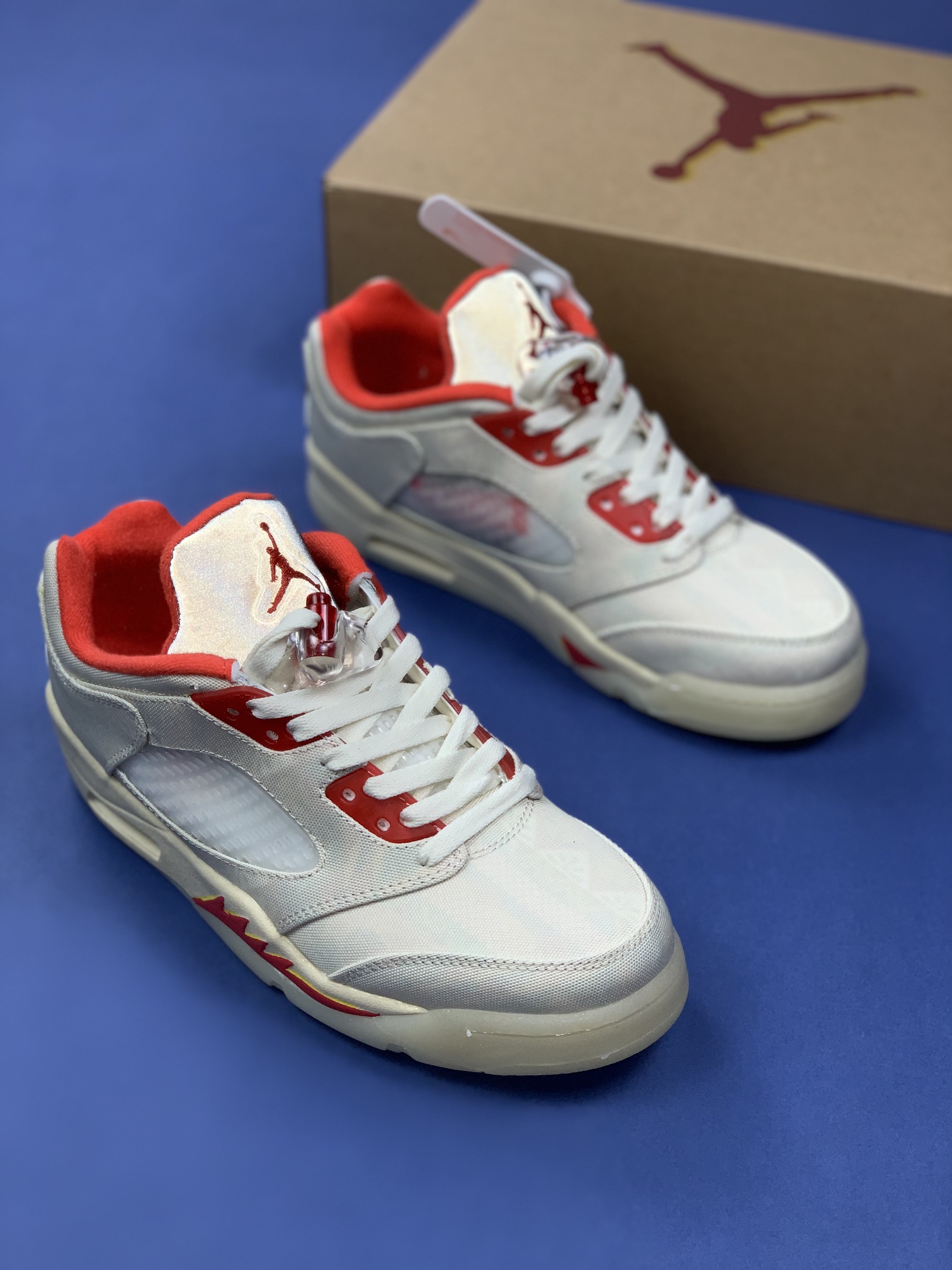 JORDAN 5 RETRO LOW Chinese New Year 2021 - NeoLux