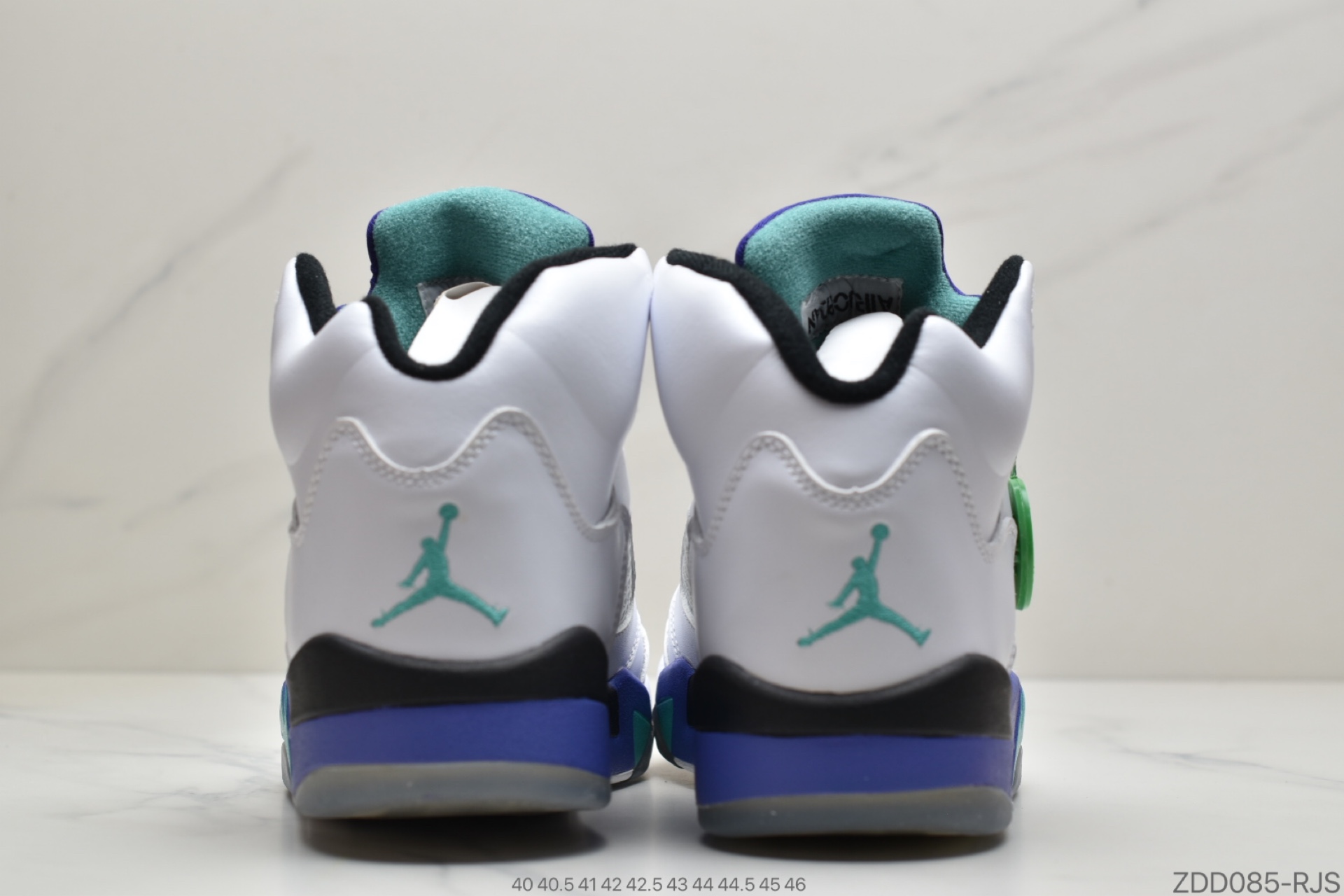 Jordan 5 Retro Grape (2025) - NeoLux