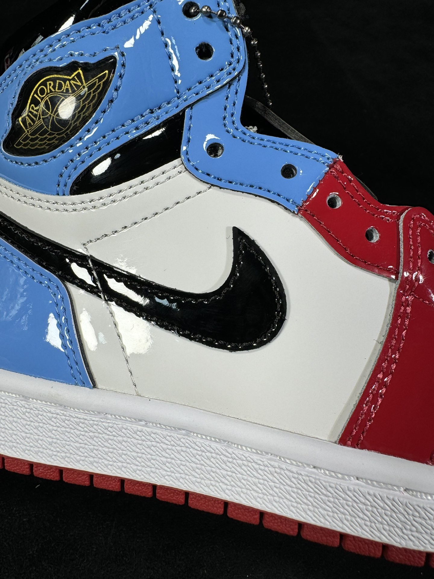 JORDAN 1 RETRO HIGH OG Fearless - NeoLux