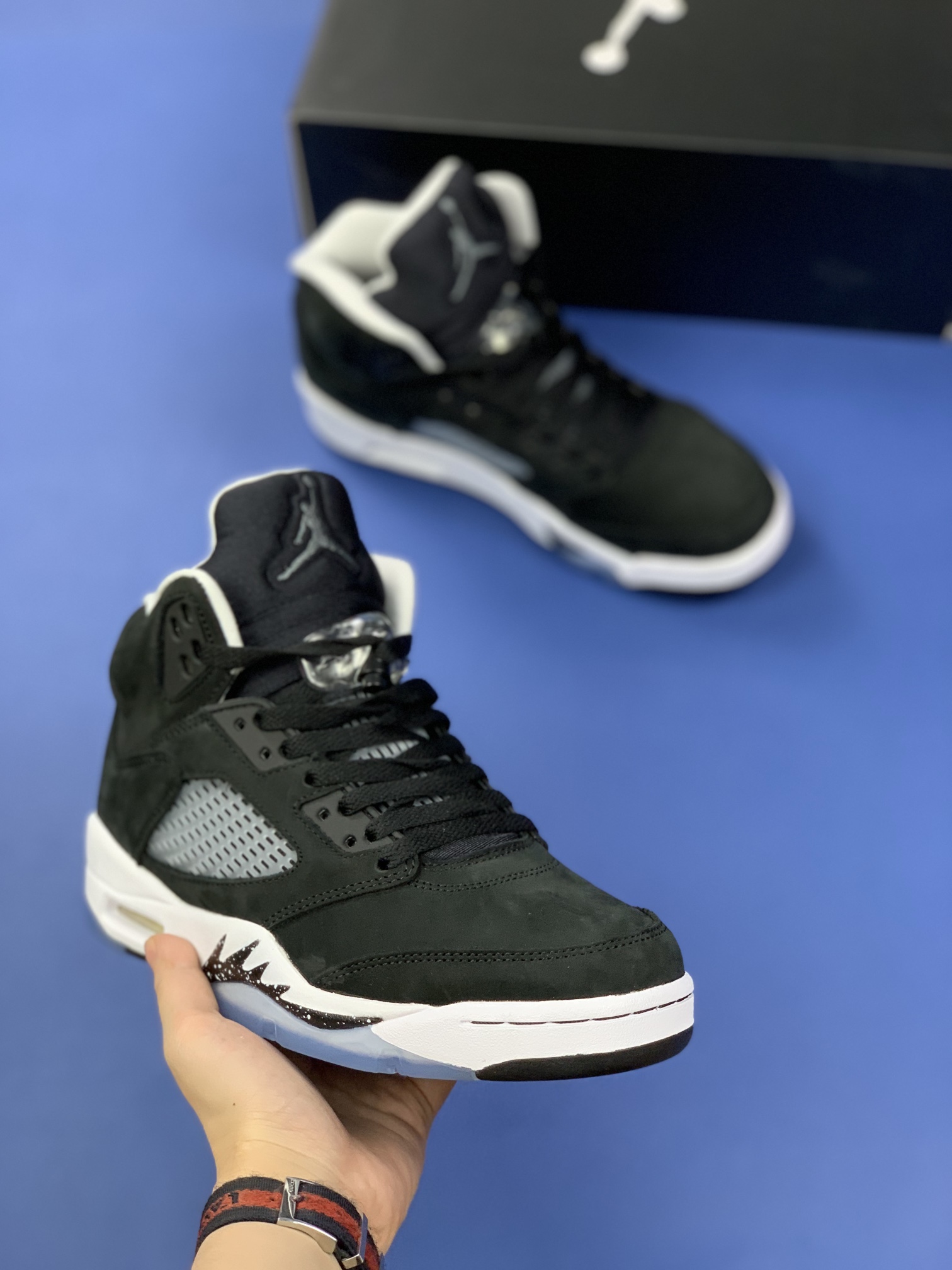 JORDAN 5 RETRO Oreo 2021 - NeoLux