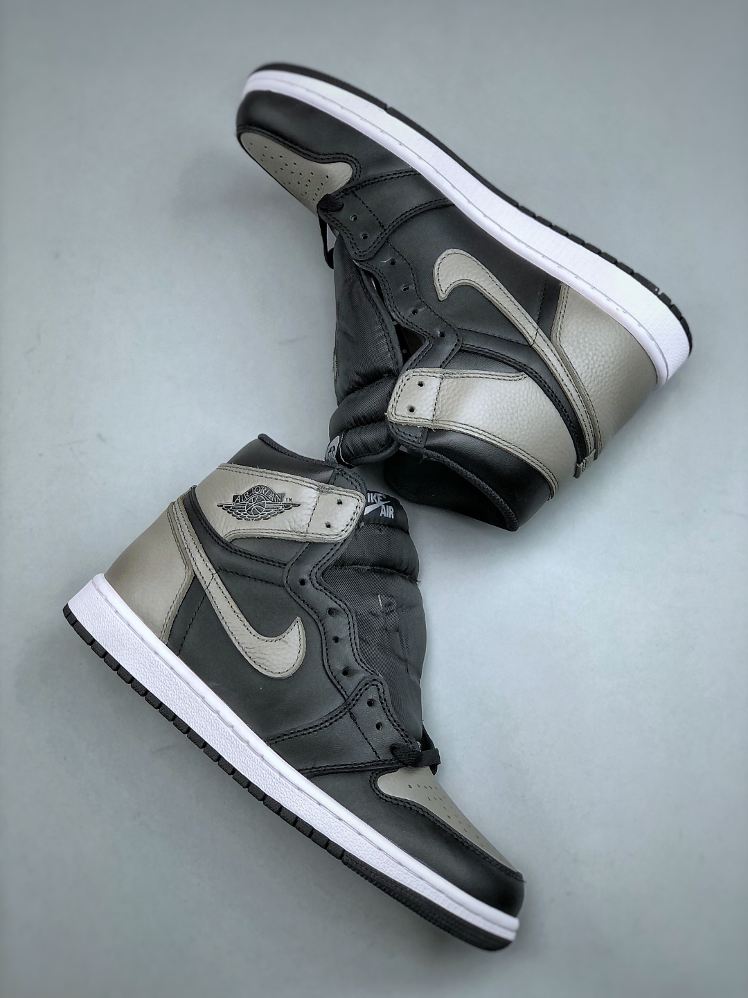 JORDAN 1 RETRO HIGH Pine Green 2.0 - NeoLux