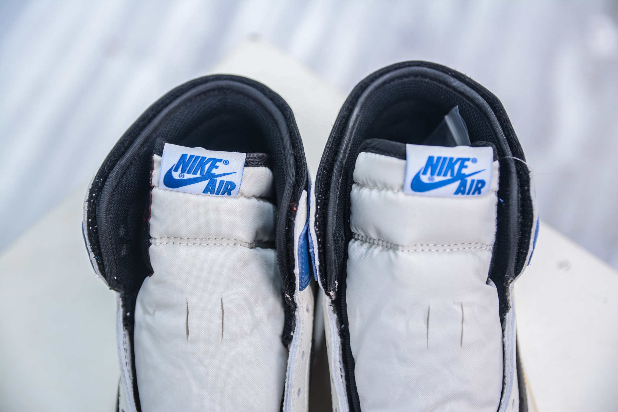 Jordan 1 High OG SP Fragment x Travis Scott - NeoLux