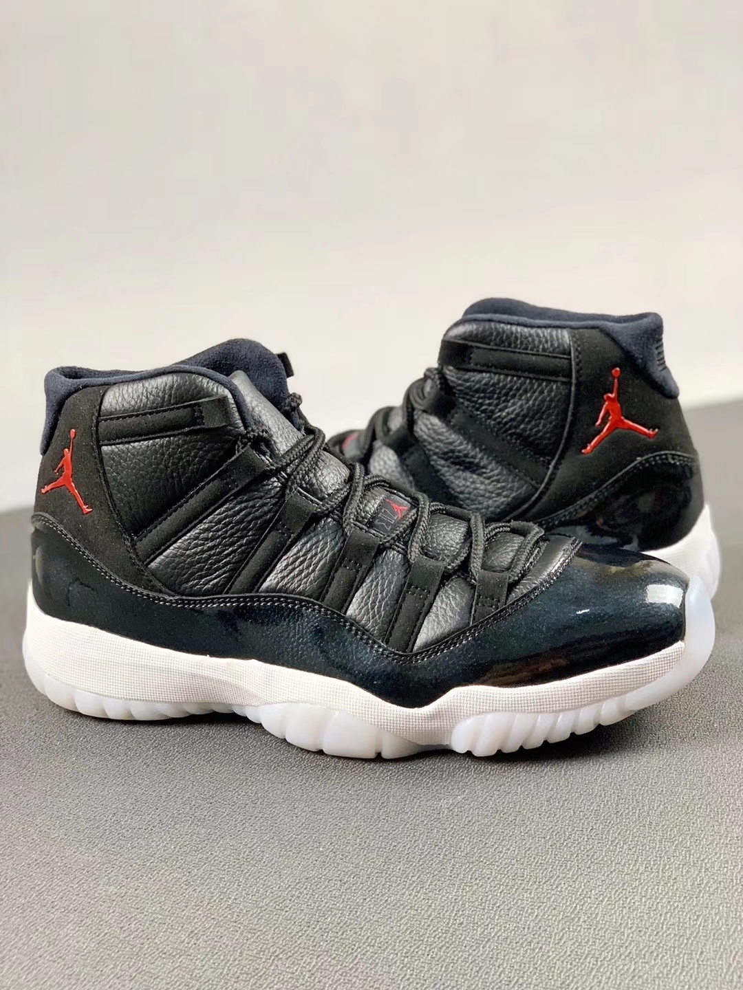 JORDAN 11 RETRO 72 10 - NeoLux