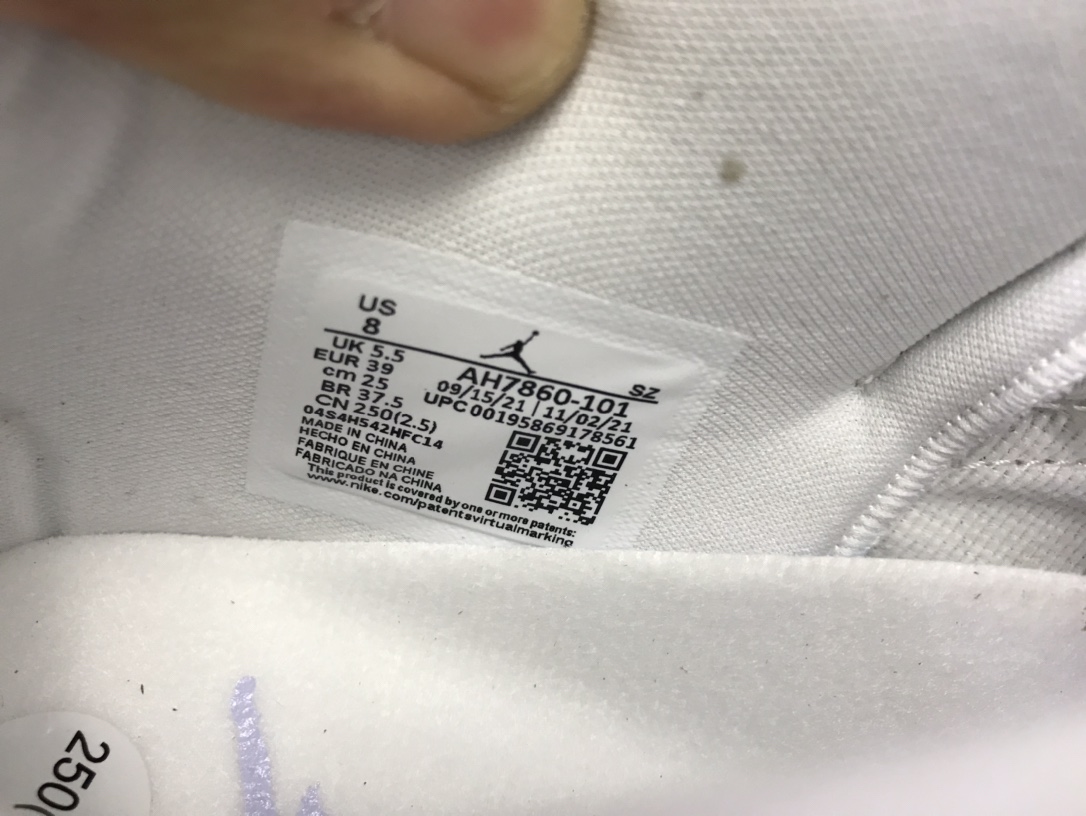 Jordan 11 Retro Low Pure Violet - NeoLux