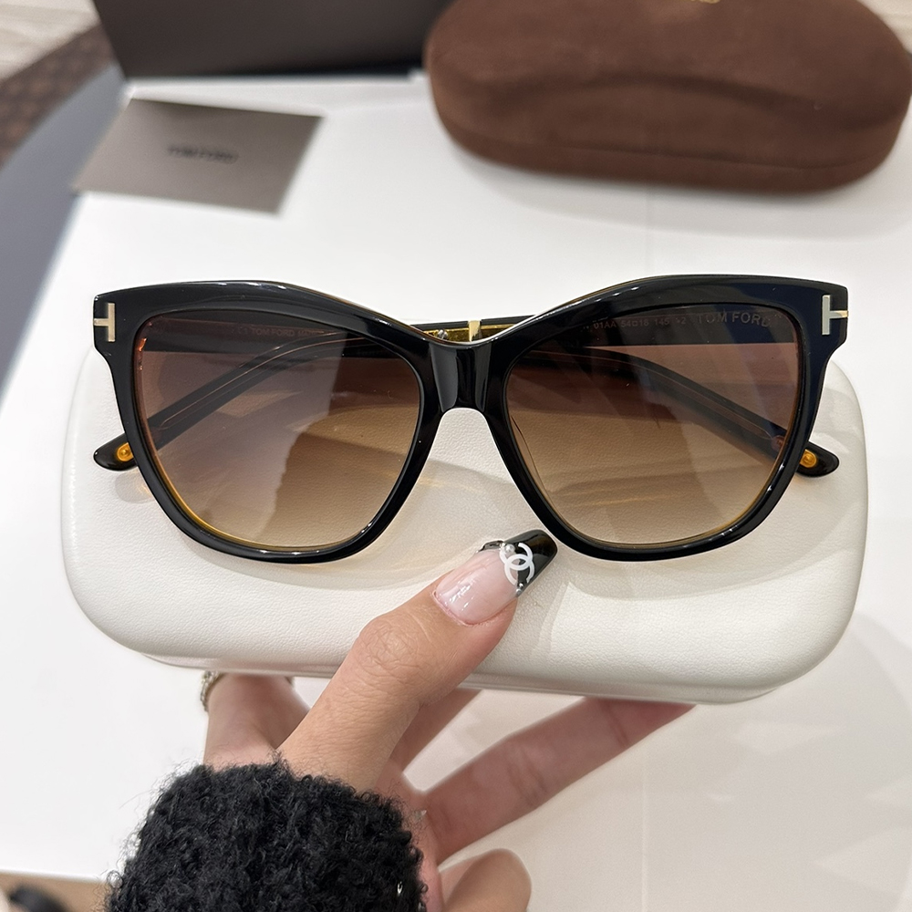 Tom Ford Fashion Sunglasses Top Quality(Replica)