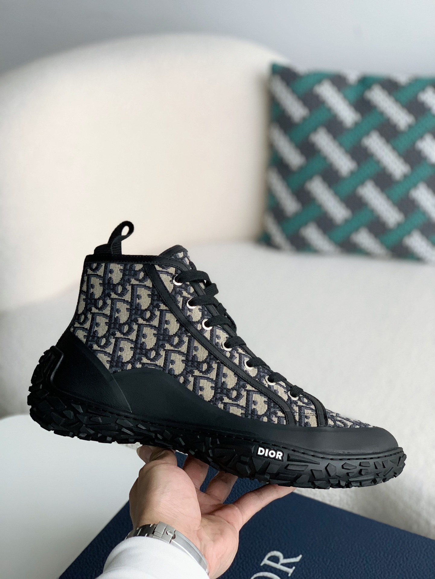 Dior B28 high-top Sneakers Shoes