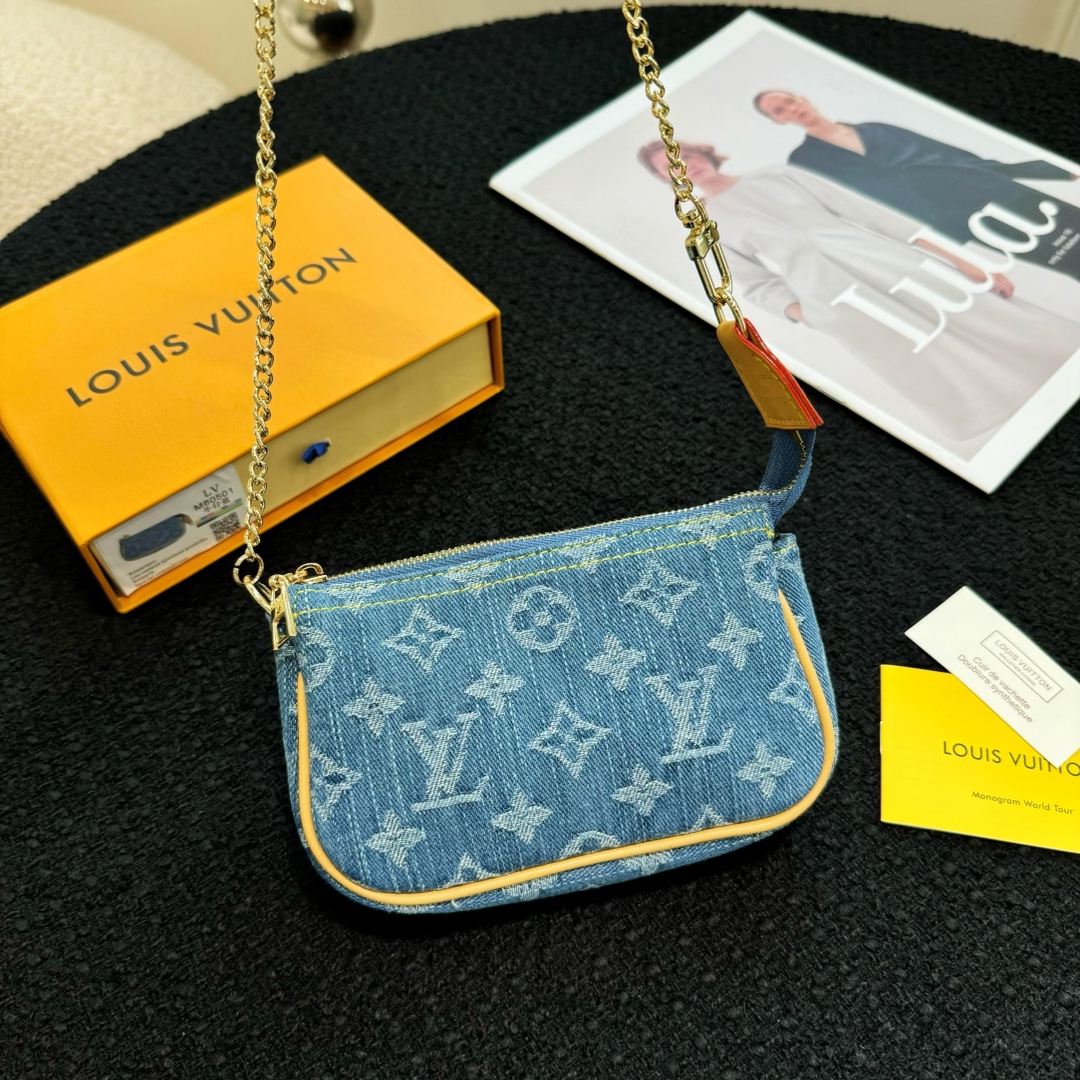 Louis Vuitton Multi Pochette Accessories Mini Bag Purse