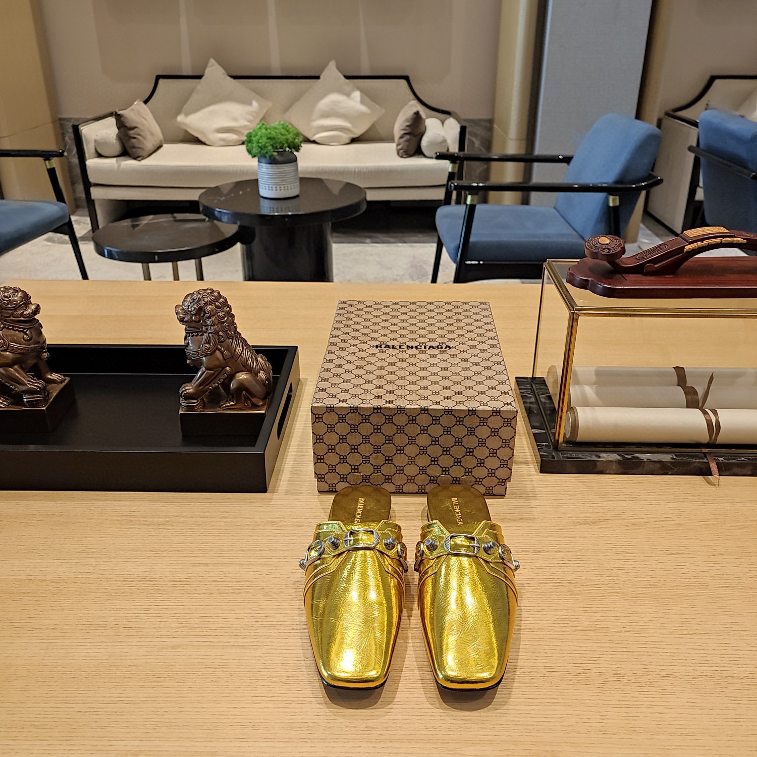 Balenciaga Cagole Leather Sandals Slide Sandal(Replica)