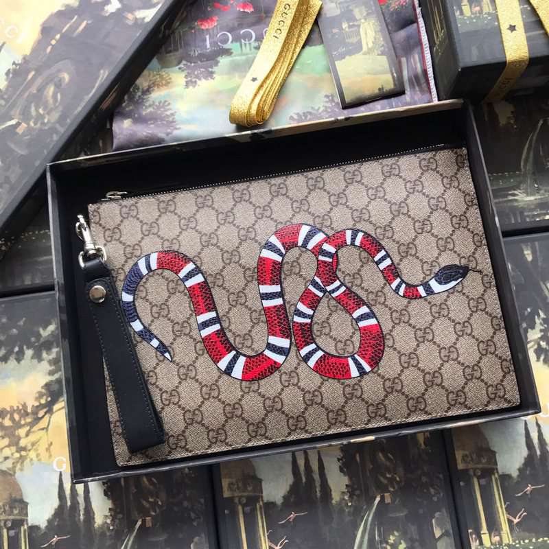 Gucci Men's Handbag Bag Clutch Toiletry Bag