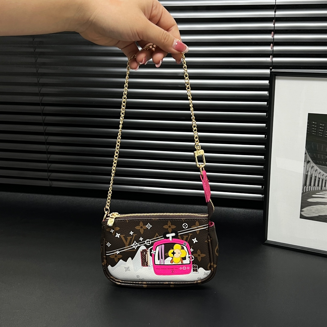 Louis Vuitton Multi Pochette Accessories Mini Bag Purse