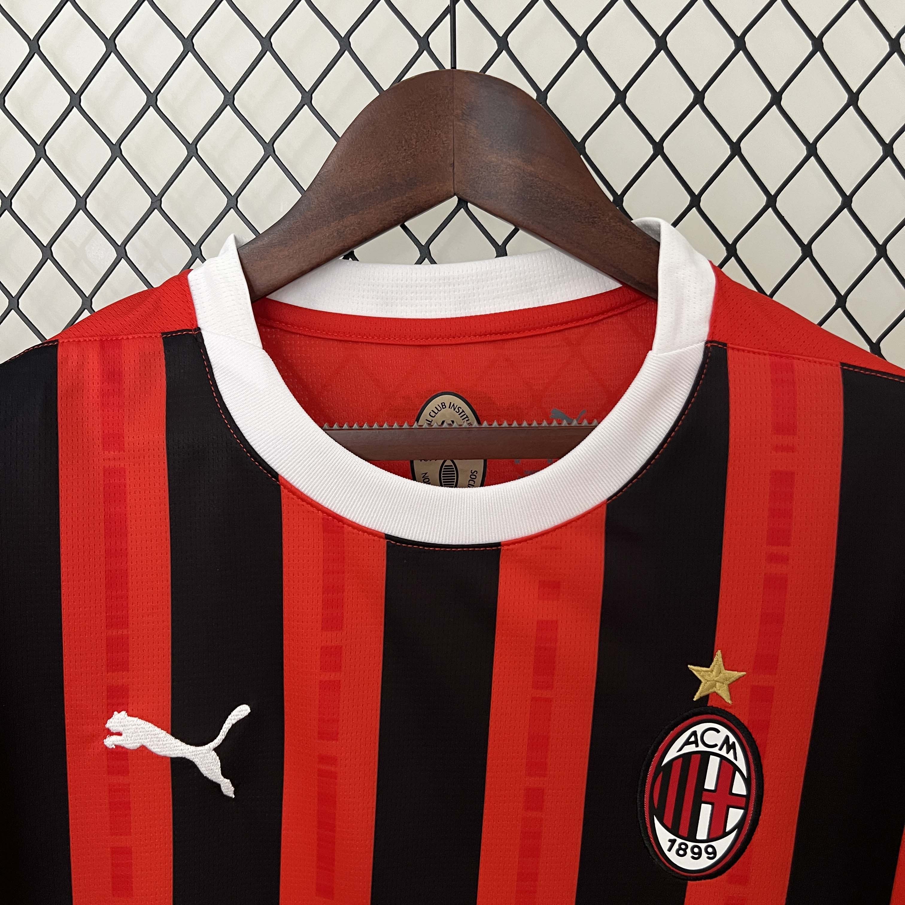 2024/2025 AC Milan Home Soccer Jersey 1:1 Thai Quality