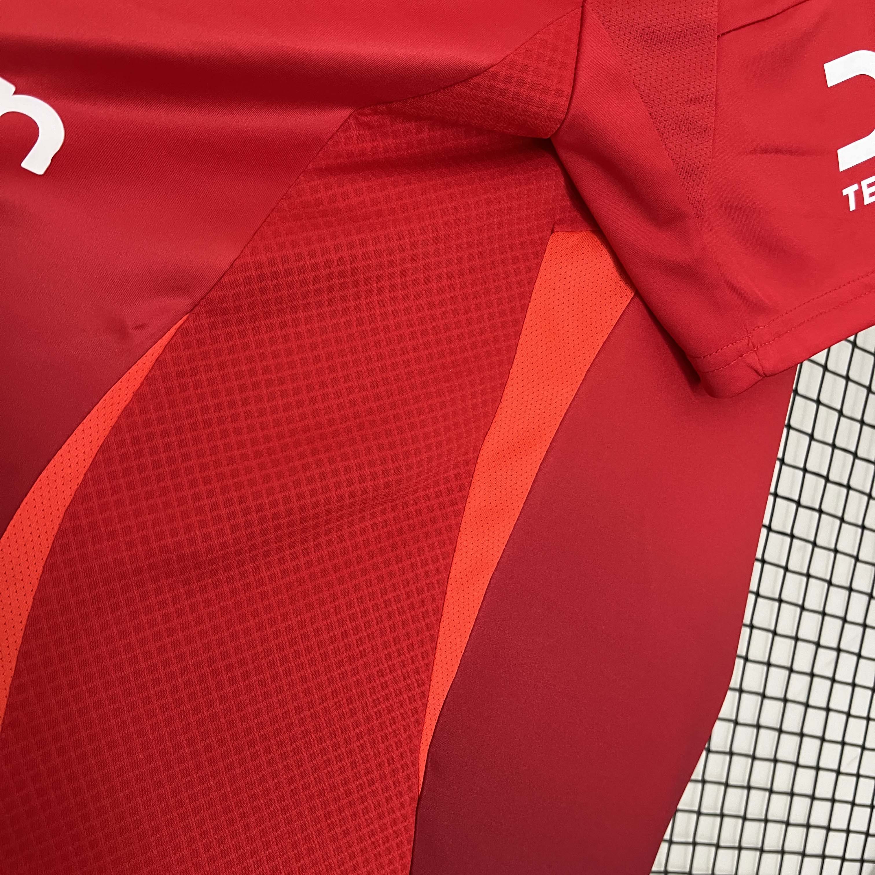 2024/2025 Manchester United Home Football Shirt 1:1 Thai Quality