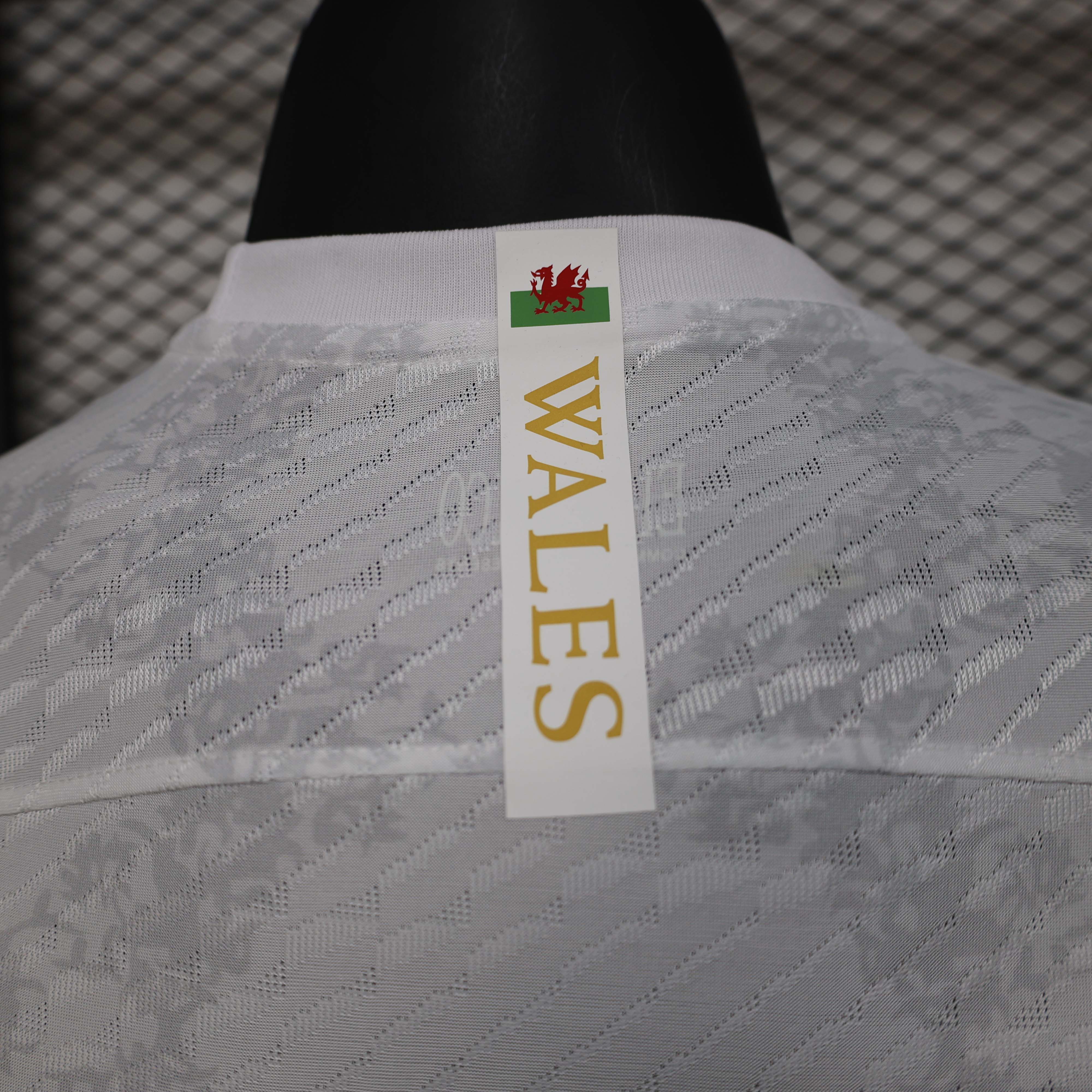 2024/2025 Player Version Real Madrid Special Edition White Football Shirt 1:1 Thai Quality