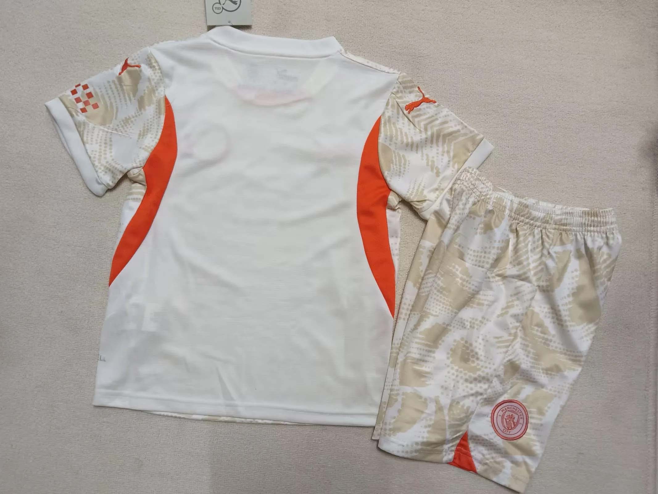 2024/2025 Manchester City Goalkeeper Football Shirt 1:1 Thai Quality Kids Size