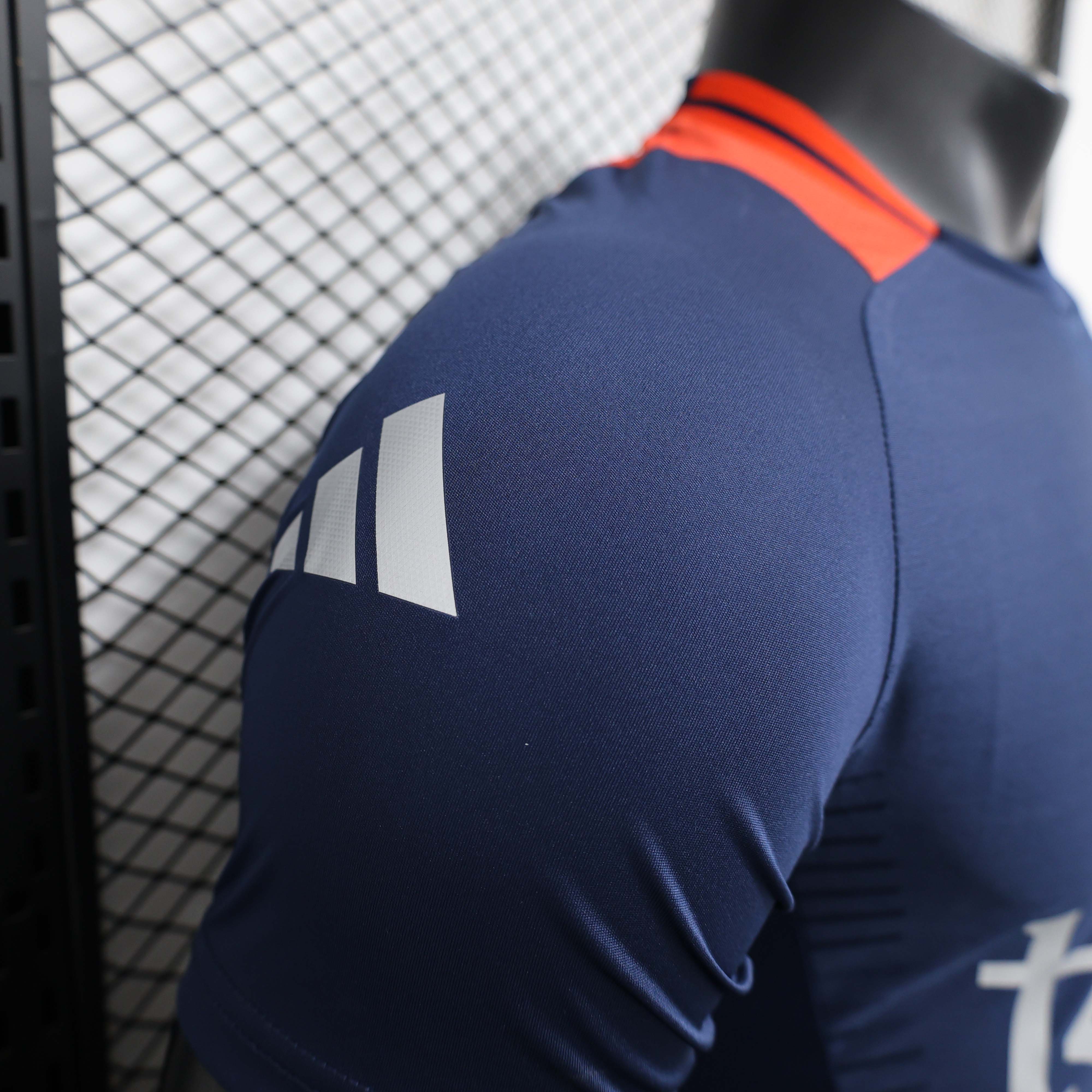 2024/2025 Player Version Manchester United Pre-race suit Navy blue Football Shirt 1:1 Thai Quality