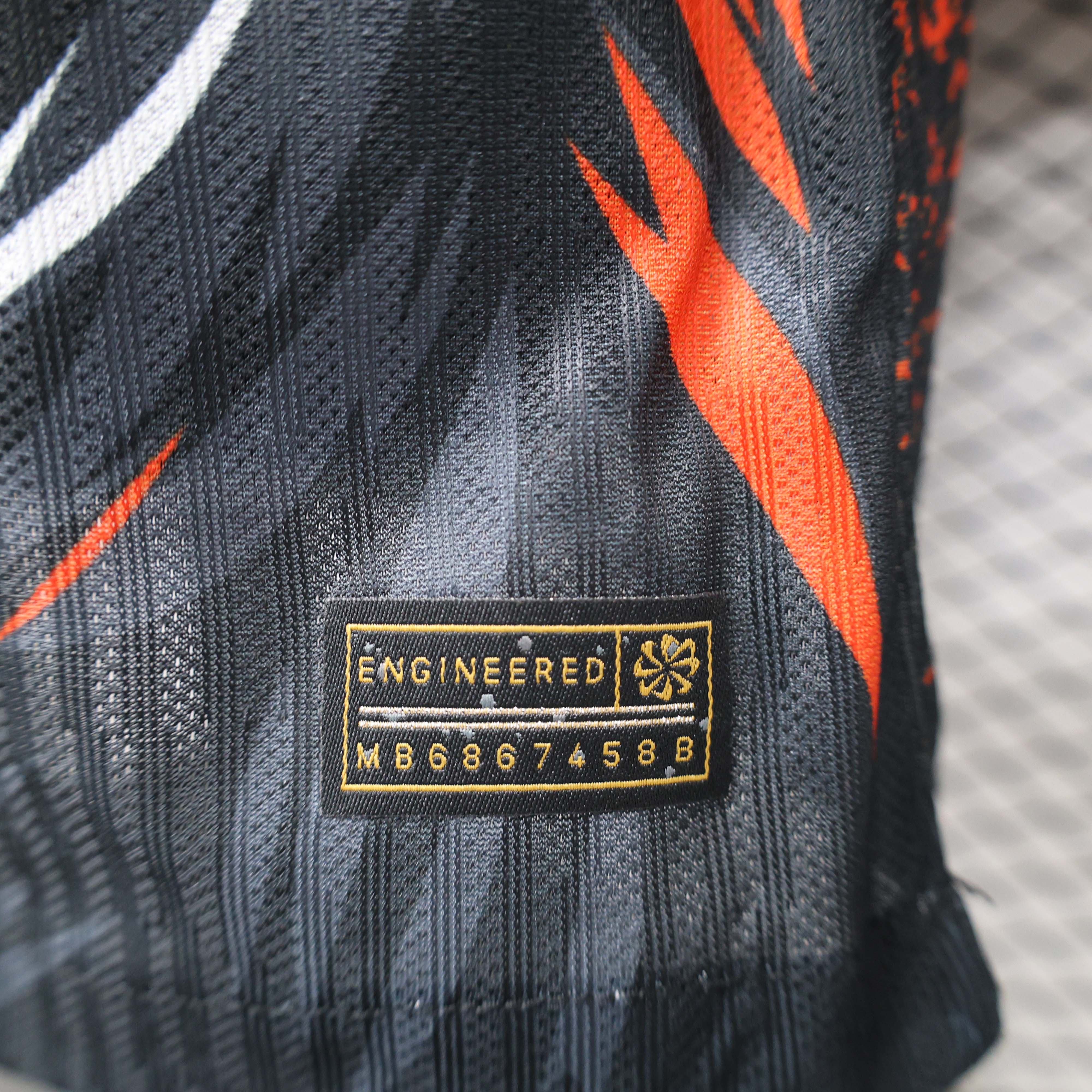 2024/2025 Player Version Liverpool Special Edition Orange Football Shirt 1:1 Thai Quality